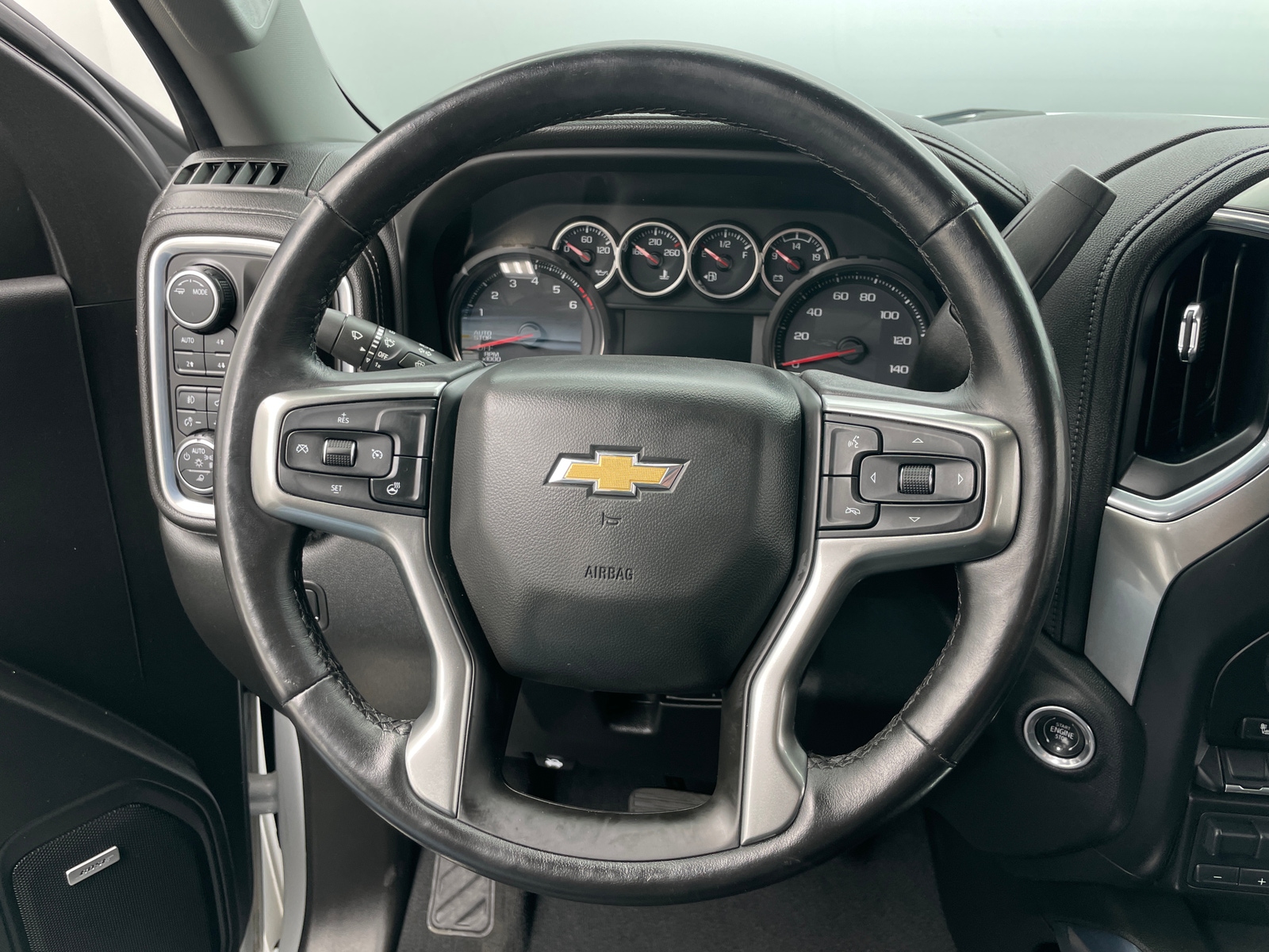 Thumbnail: 2021 Chevrolet Silverado 1500 - 4