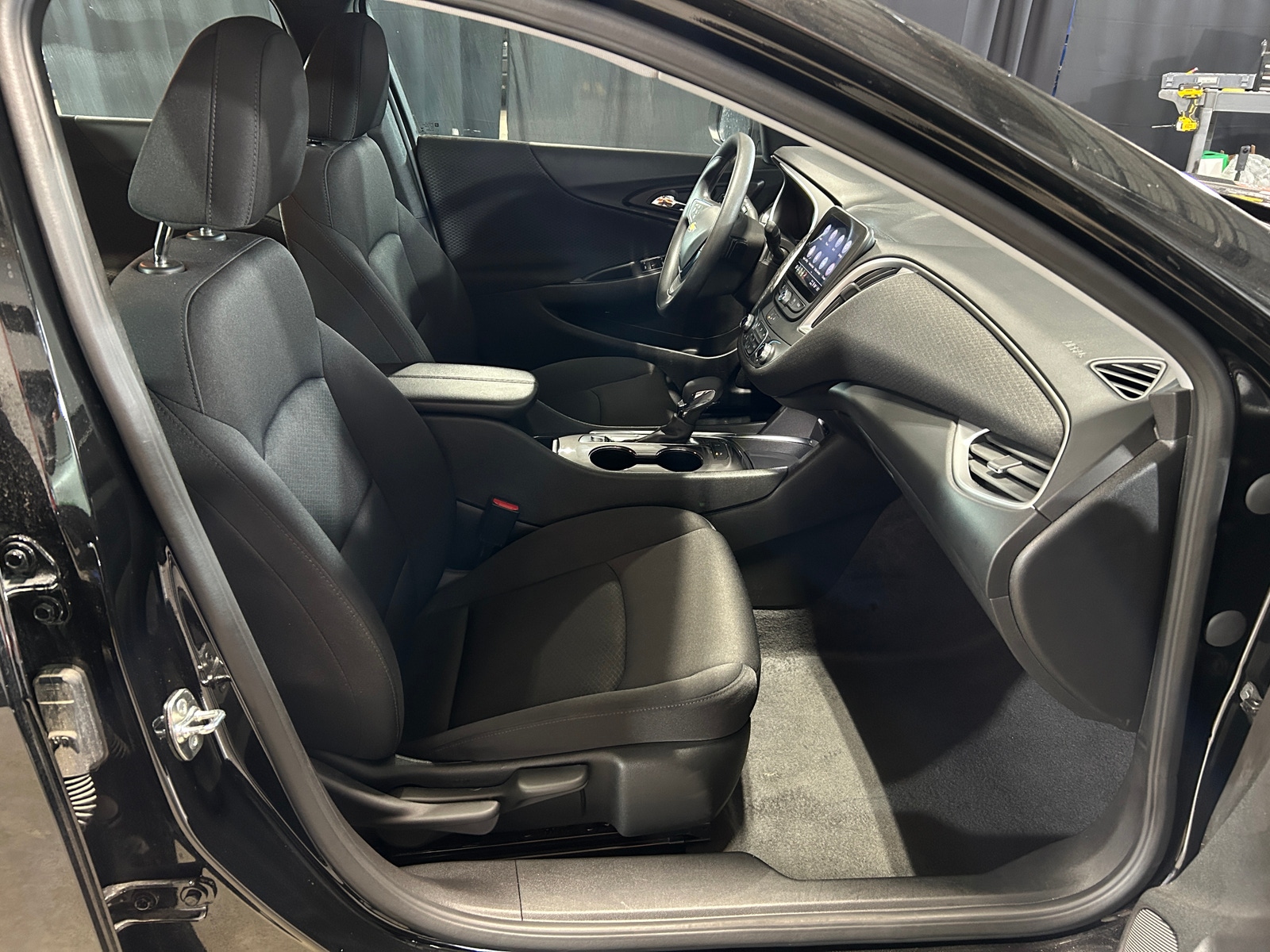 Thumbnail: 2024 Chevrolet Malibu - 2