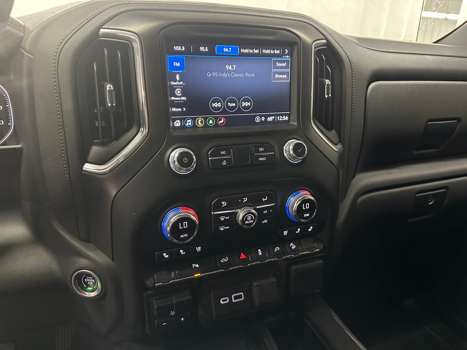 Thumbnail: 2022 GMC Sierra 1500 - 3