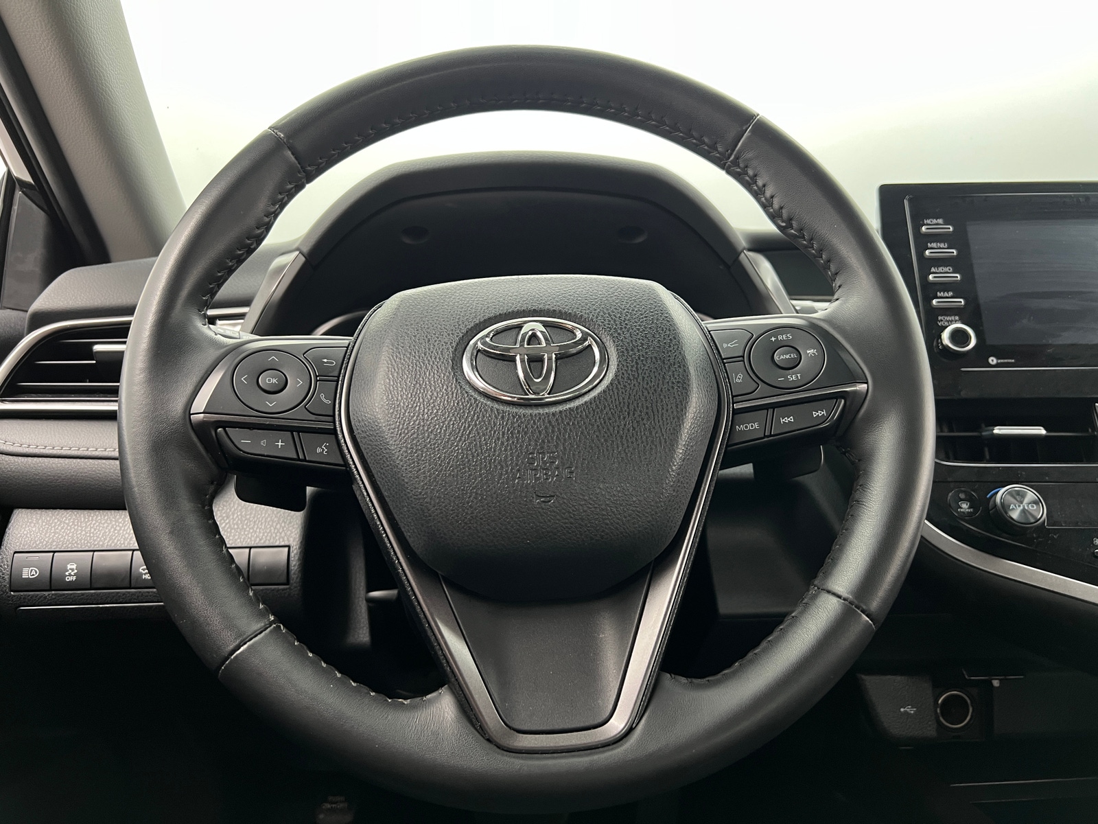 Thumbnail: 2024 Toyota Camry - 4