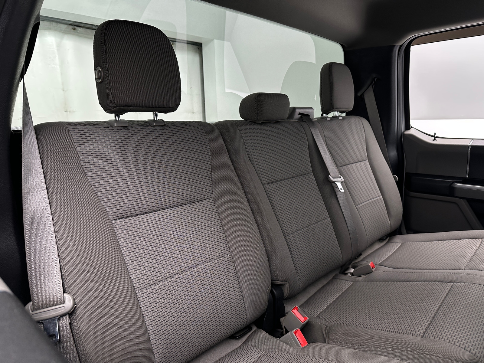 Thumbnail: 2018 Ford Econoline - 6