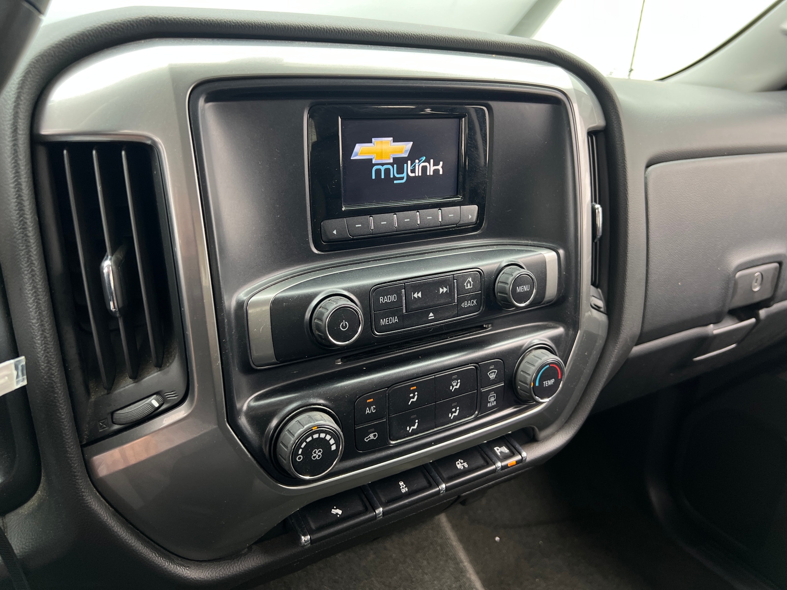 Thumbnail: 2014 Chevrolet Silverado 1500 - 4