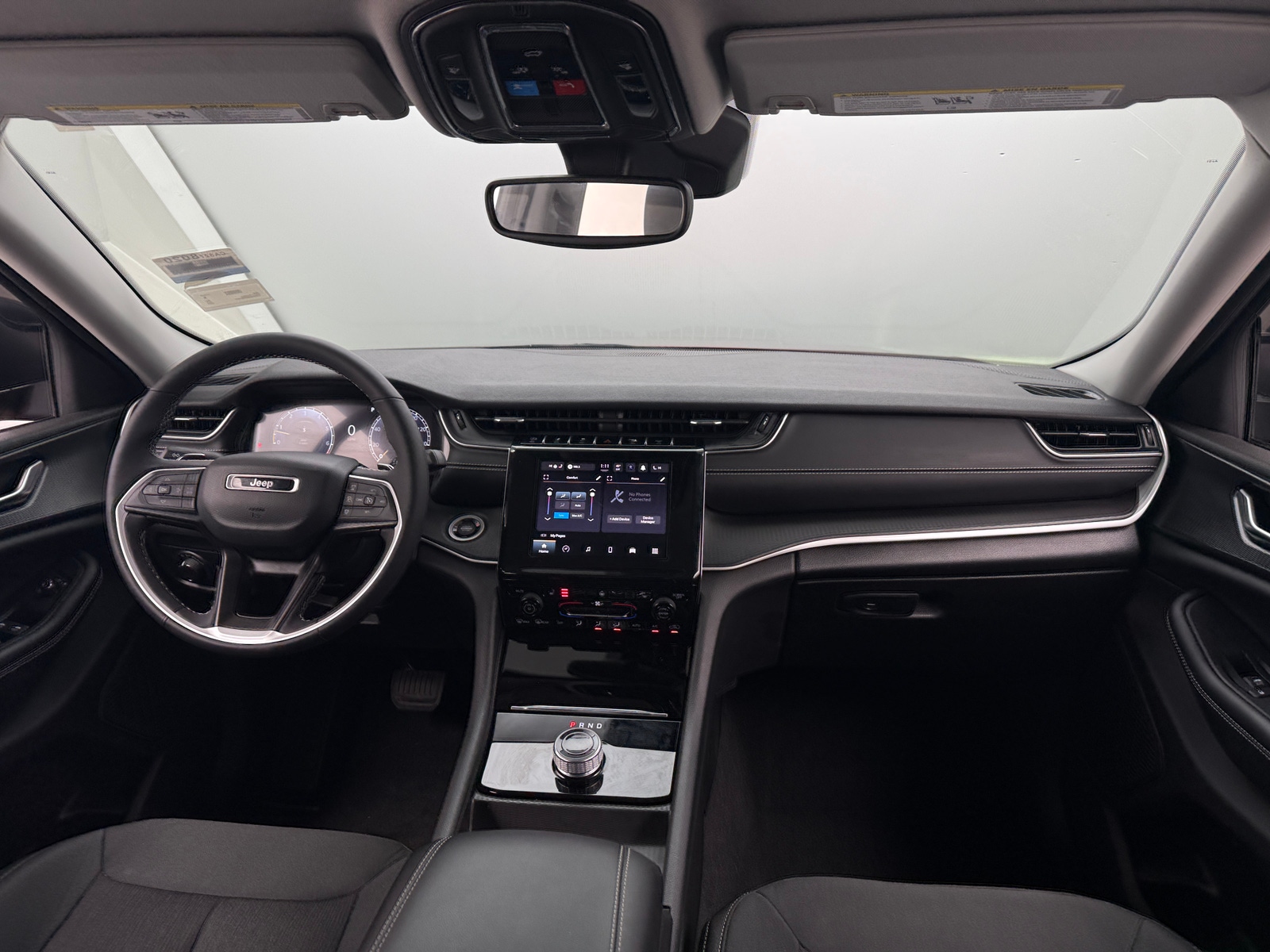 Thumbnail: 2023 Jeep Grand Cherokee - 3