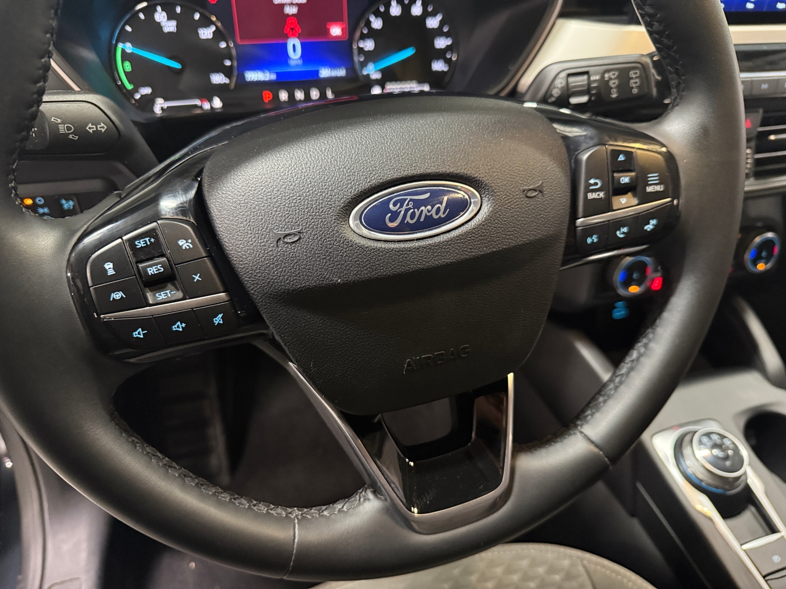 Thumbnail: 2022 Ford Escape - 5