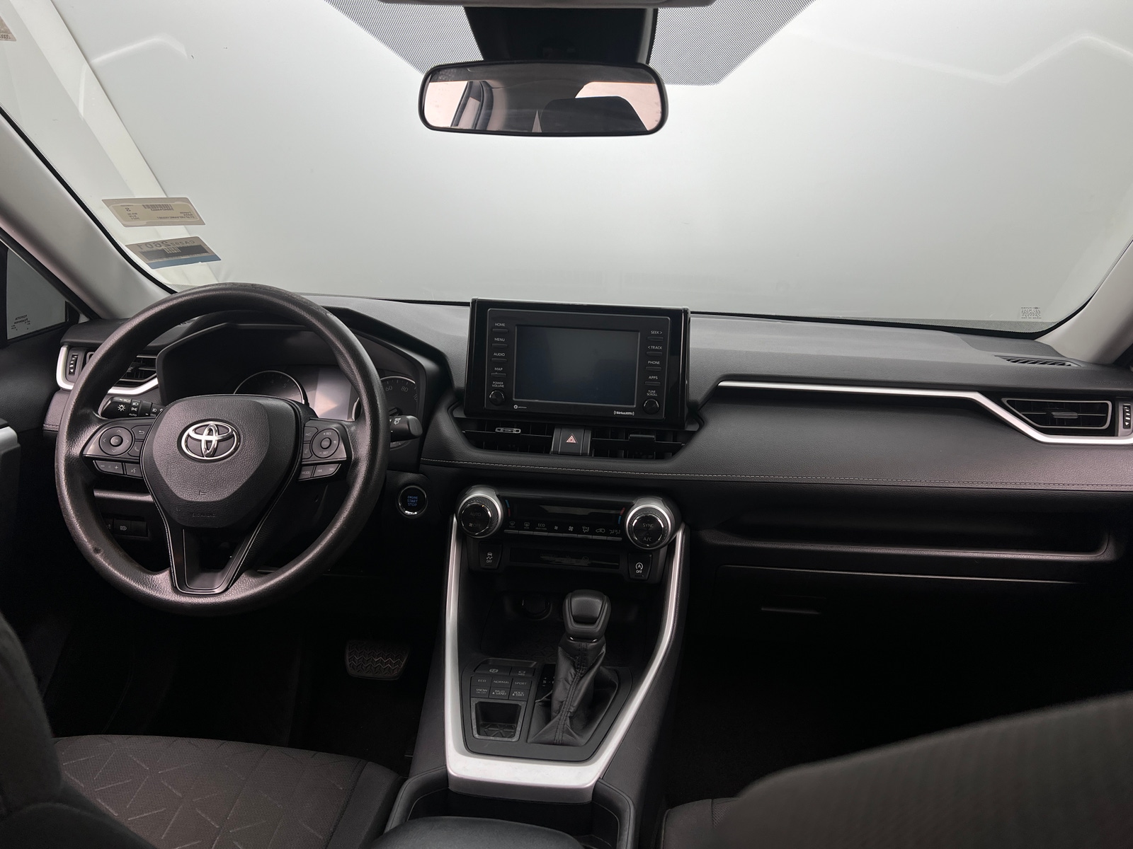 Thumbnail: 2021 Toyota RAV4 - 3