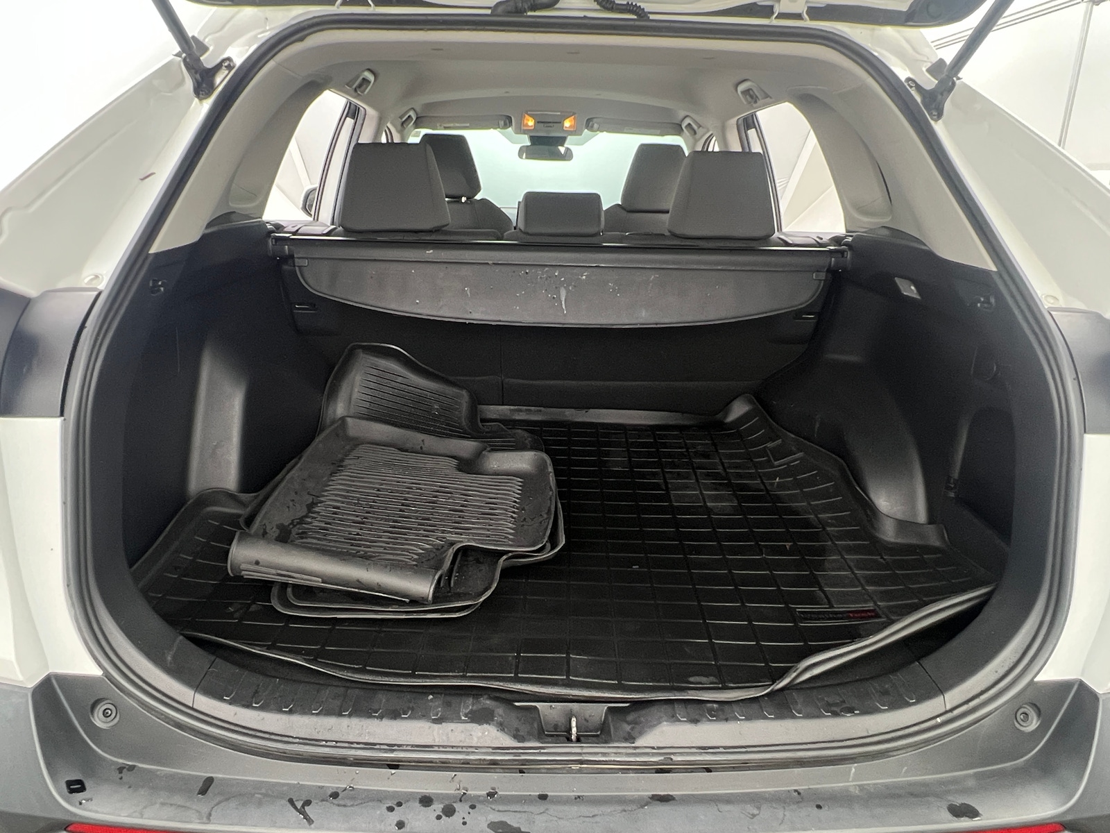 Thumbnail: 2021 Toyota RAV4 - 7