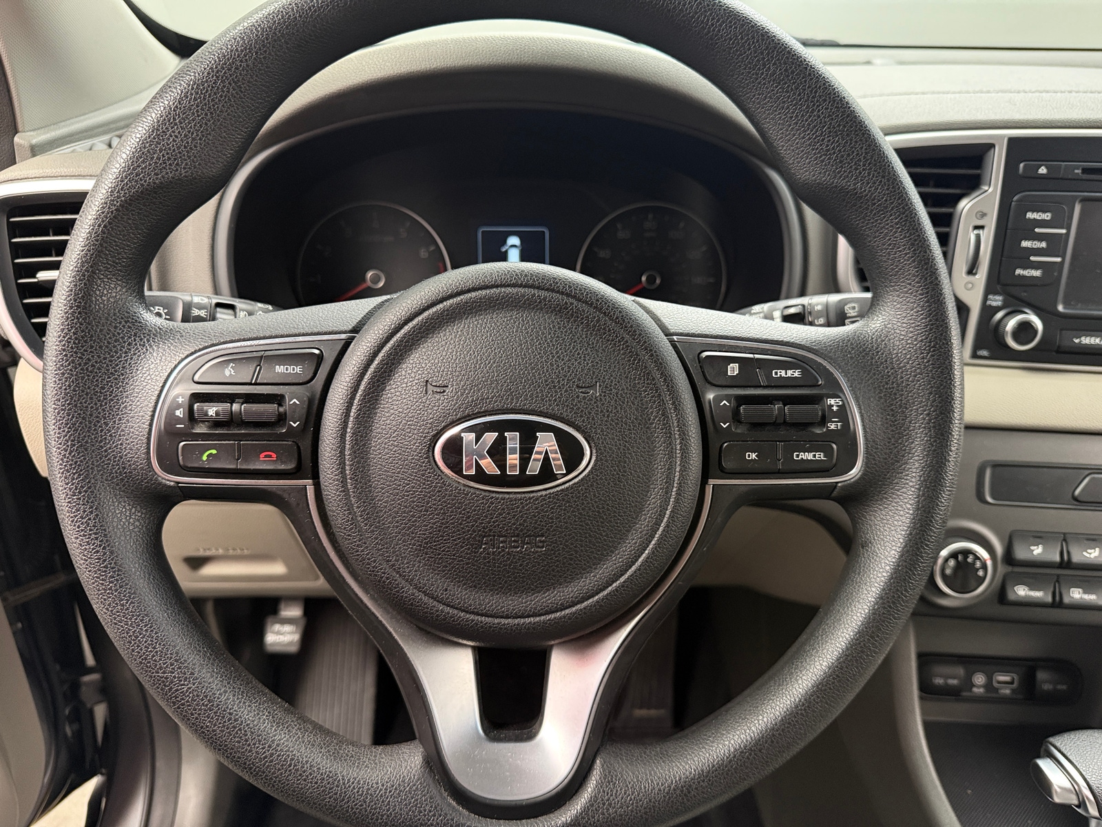 Thumbnail: 2017 Kia Sportage - 5