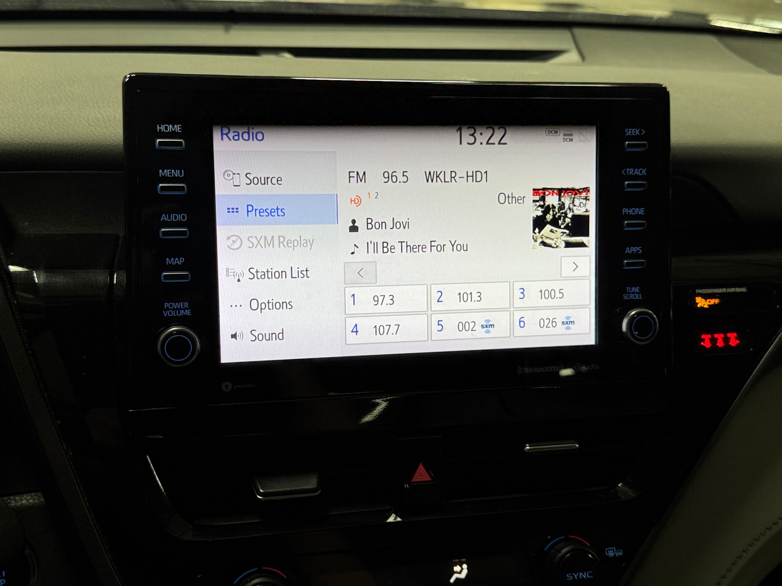 Thumbnail: 2022 Toyota Camry - 4