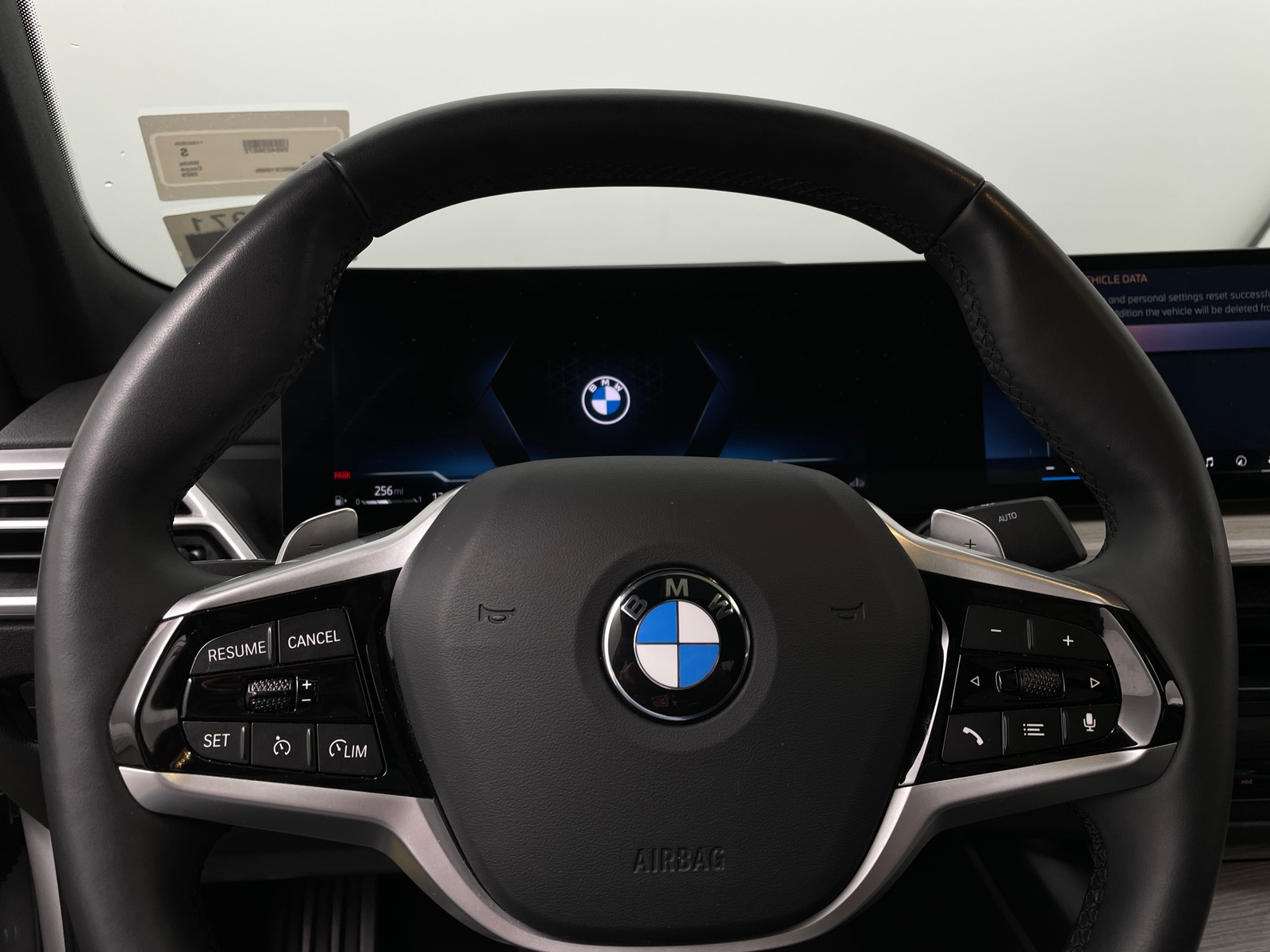 Thumbnail: 2025 BMW 4 Series - 3