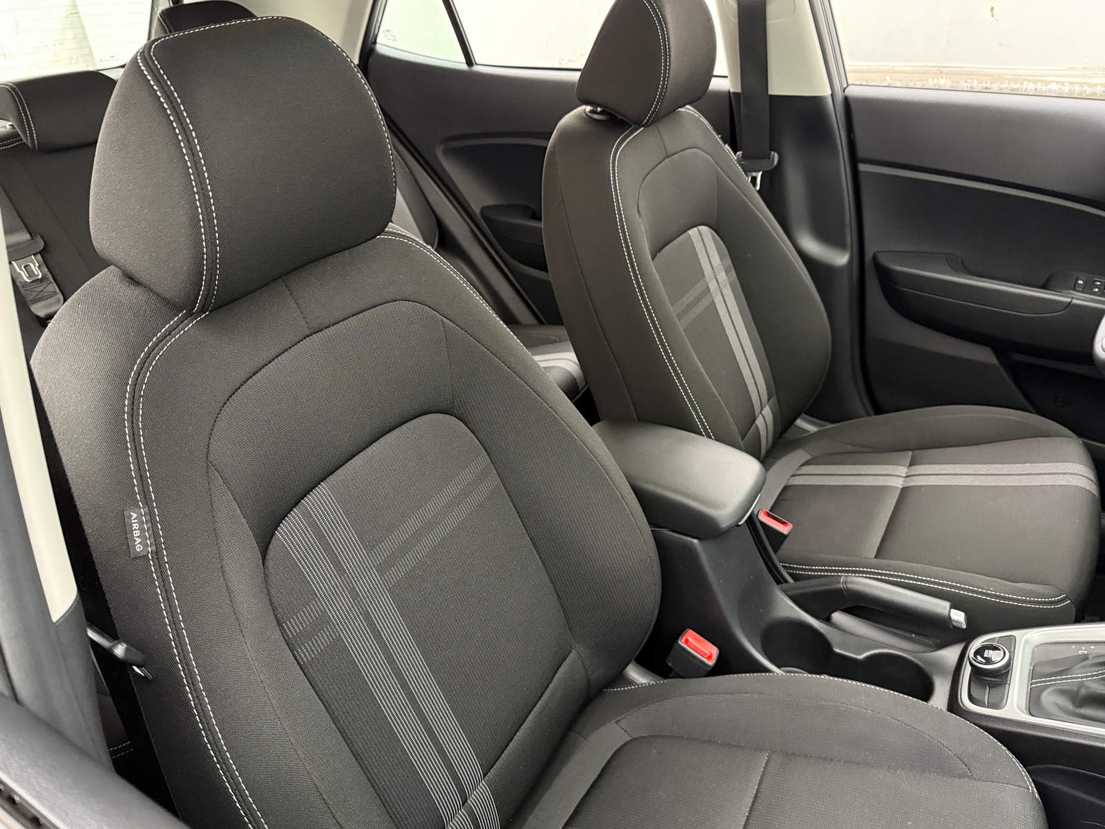 Thumbnail: 2024 Hyundai Venue - 2