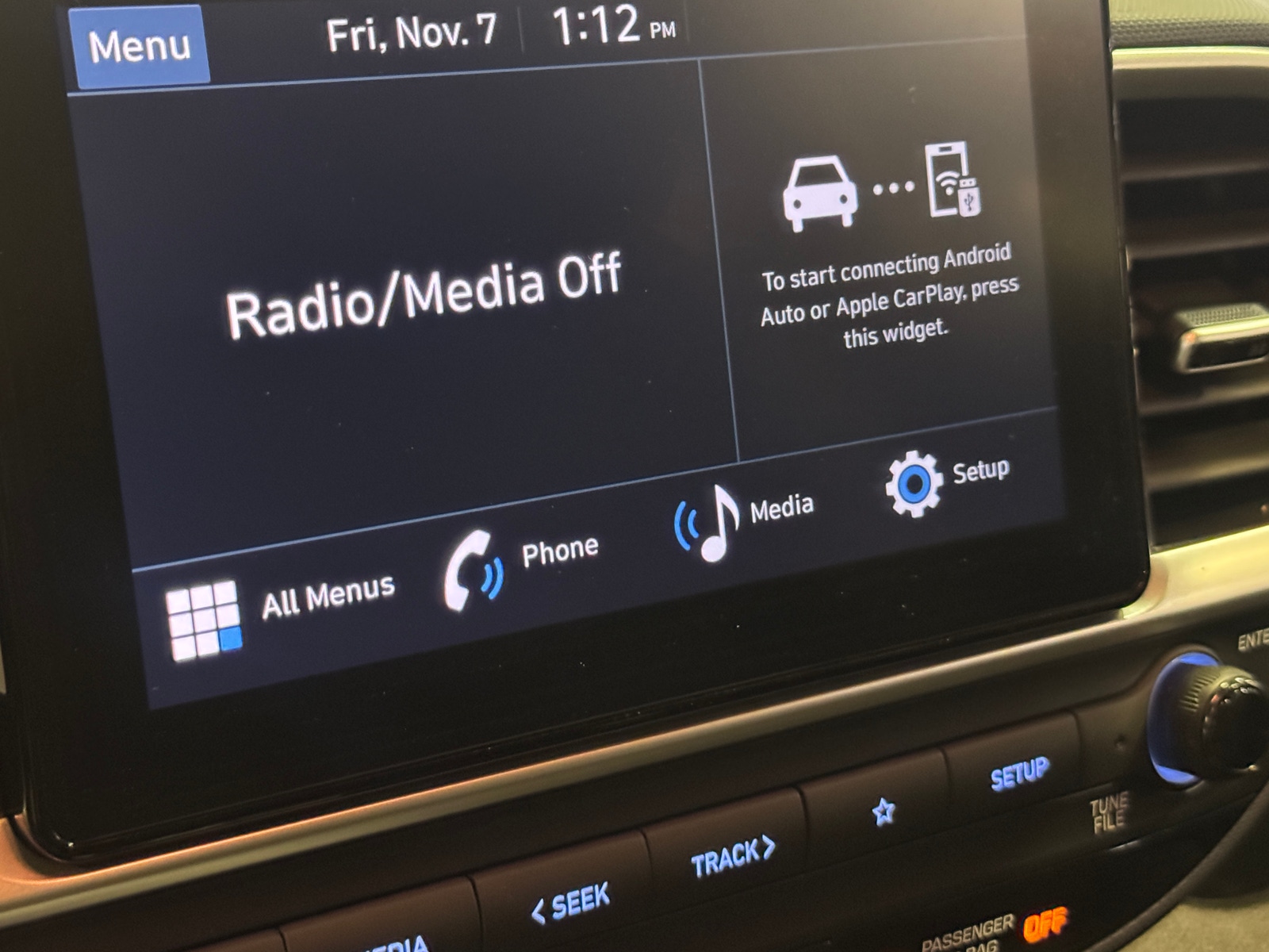Thumbnail: 2024 Hyundai Venue - 4