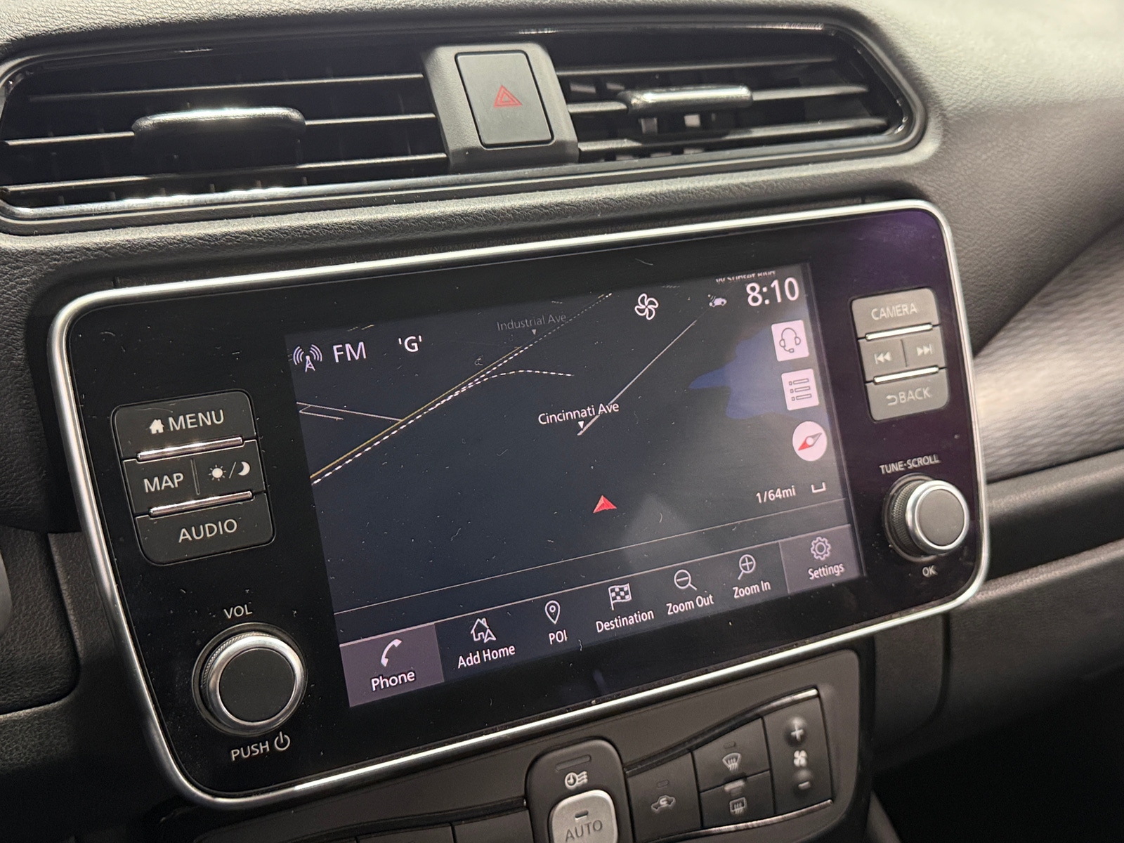 Thumbnail: 2022 Nissan Leaf - 4