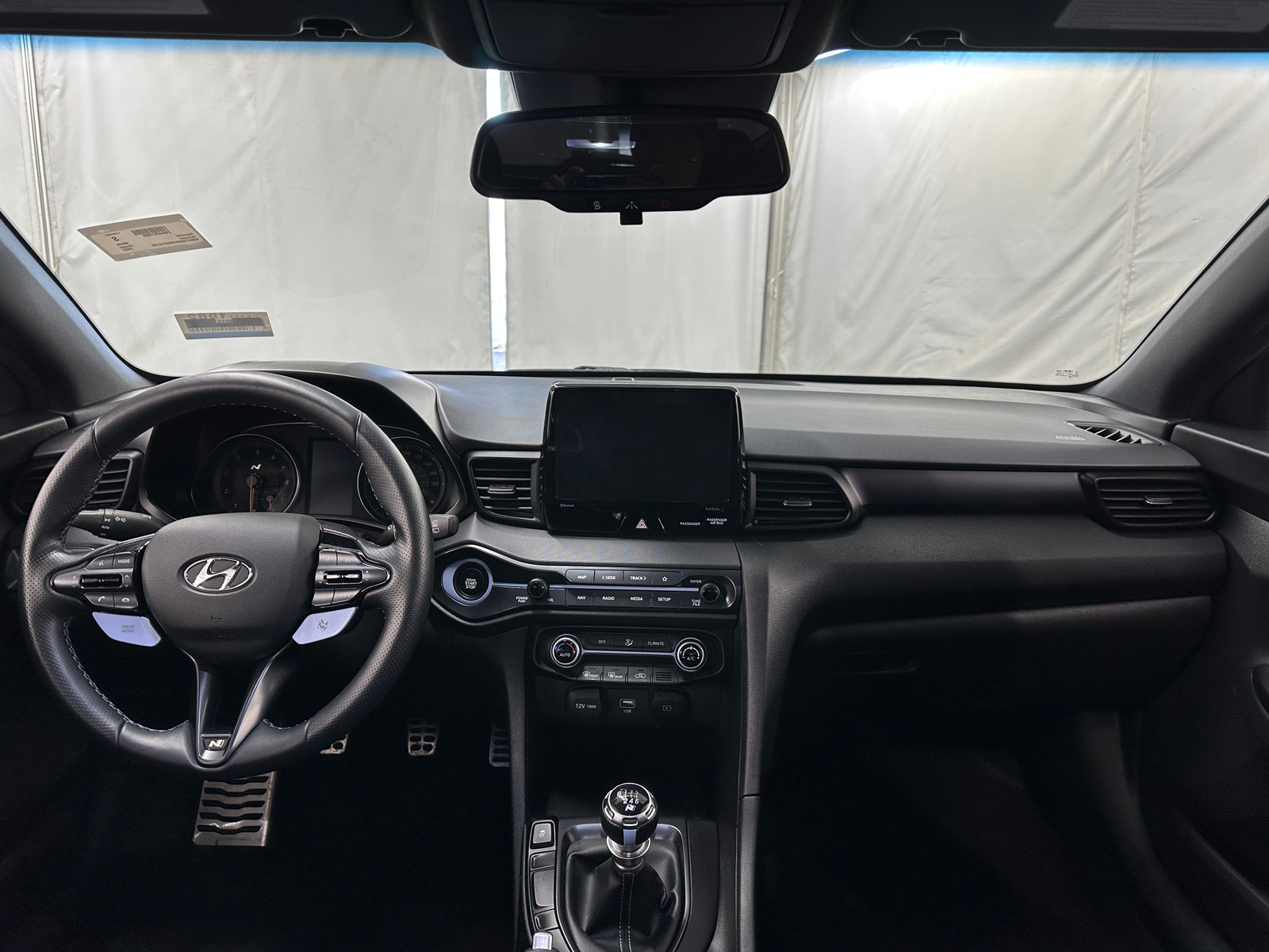 Thumbnail: 2022 Hyundai Veloster - 2