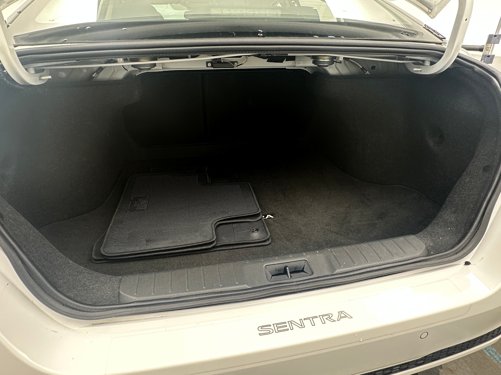 Thumbnail: 2024 Nissan Sentra - 7