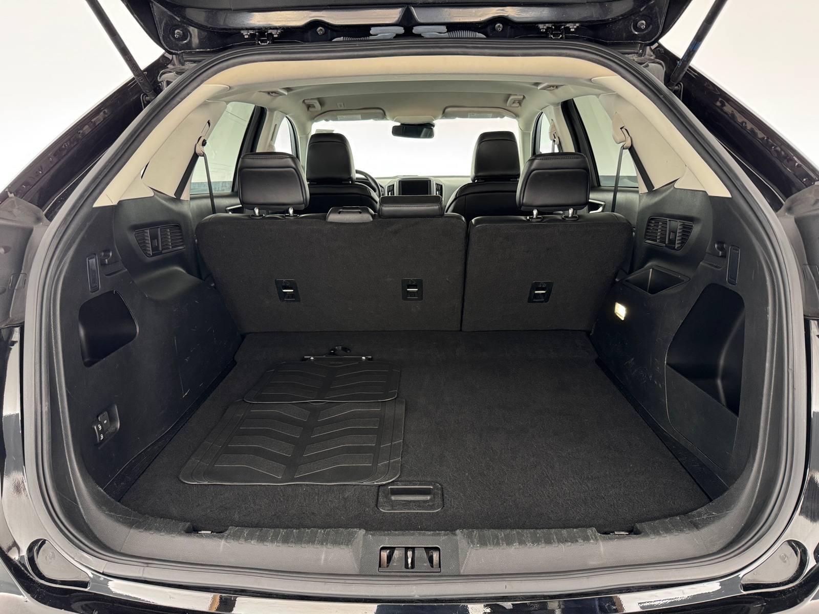 Thumbnail: 2022 Ford Edge - 6