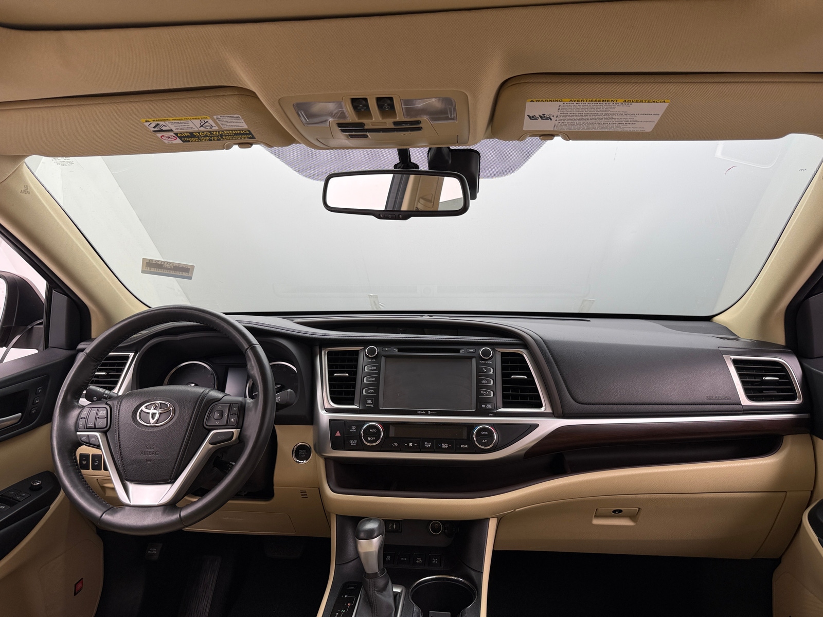 Thumbnail: 2015 Toyota Highlander - 2