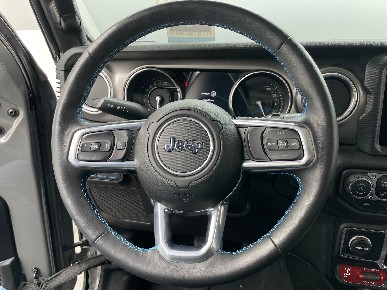 Thumbnail: 2021 Jeep Wrangler - 5