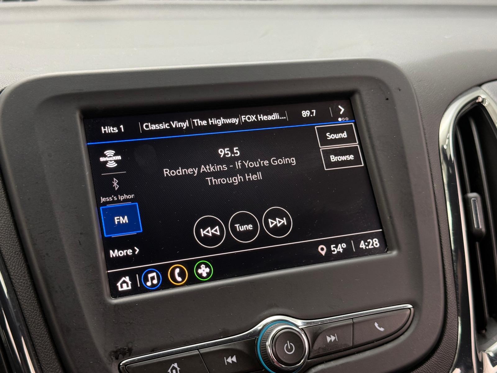 Thumbnail: 2024 Chevrolet Equinox - 4