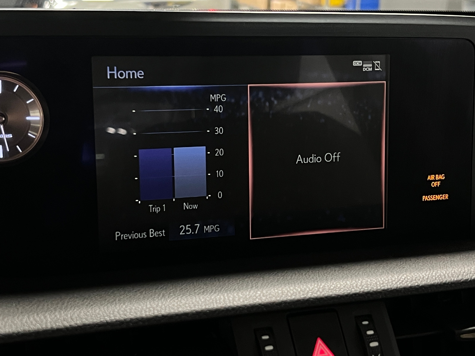 Thumbnail: 2019 Lexus ES - 4