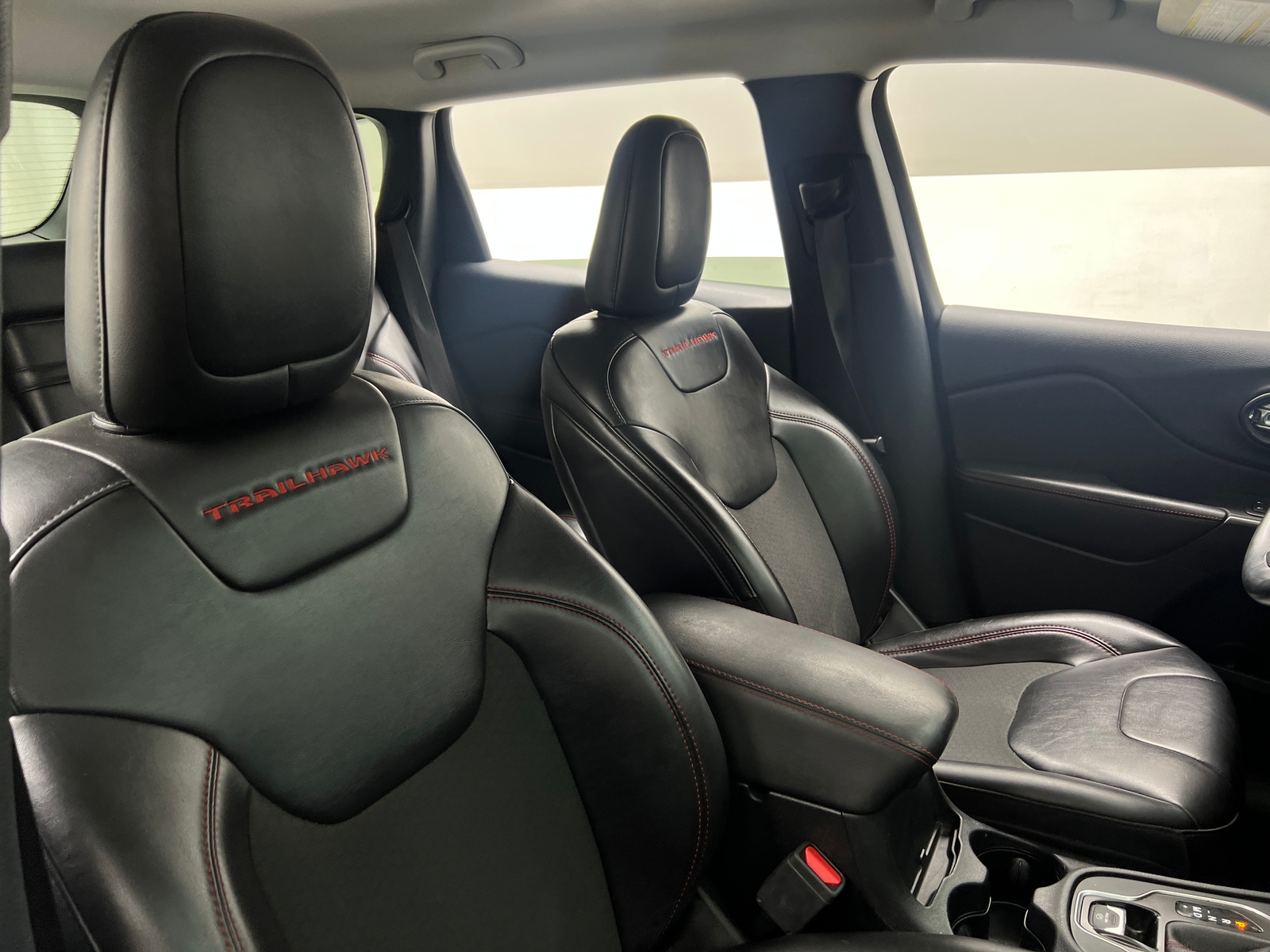 Thumbnail: 2019 Jeep Cherokee - 2