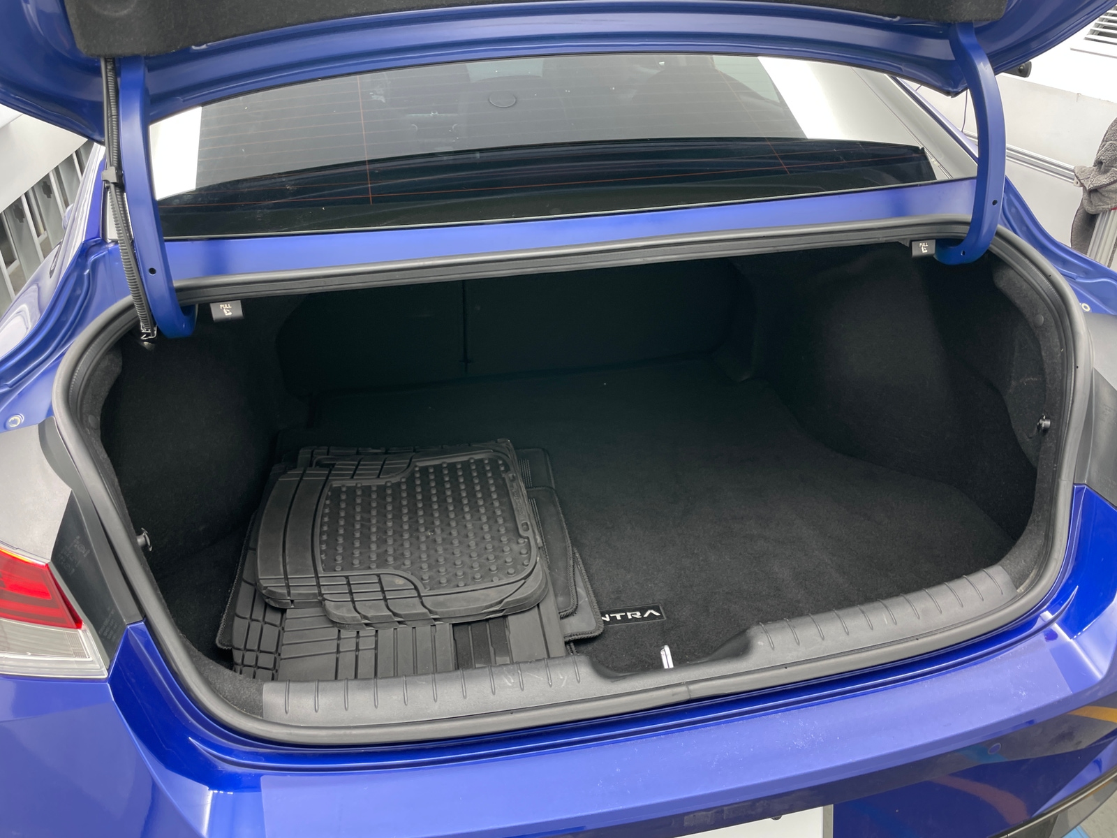 Thumbnail: 2023 Hyundai Elantra - 7