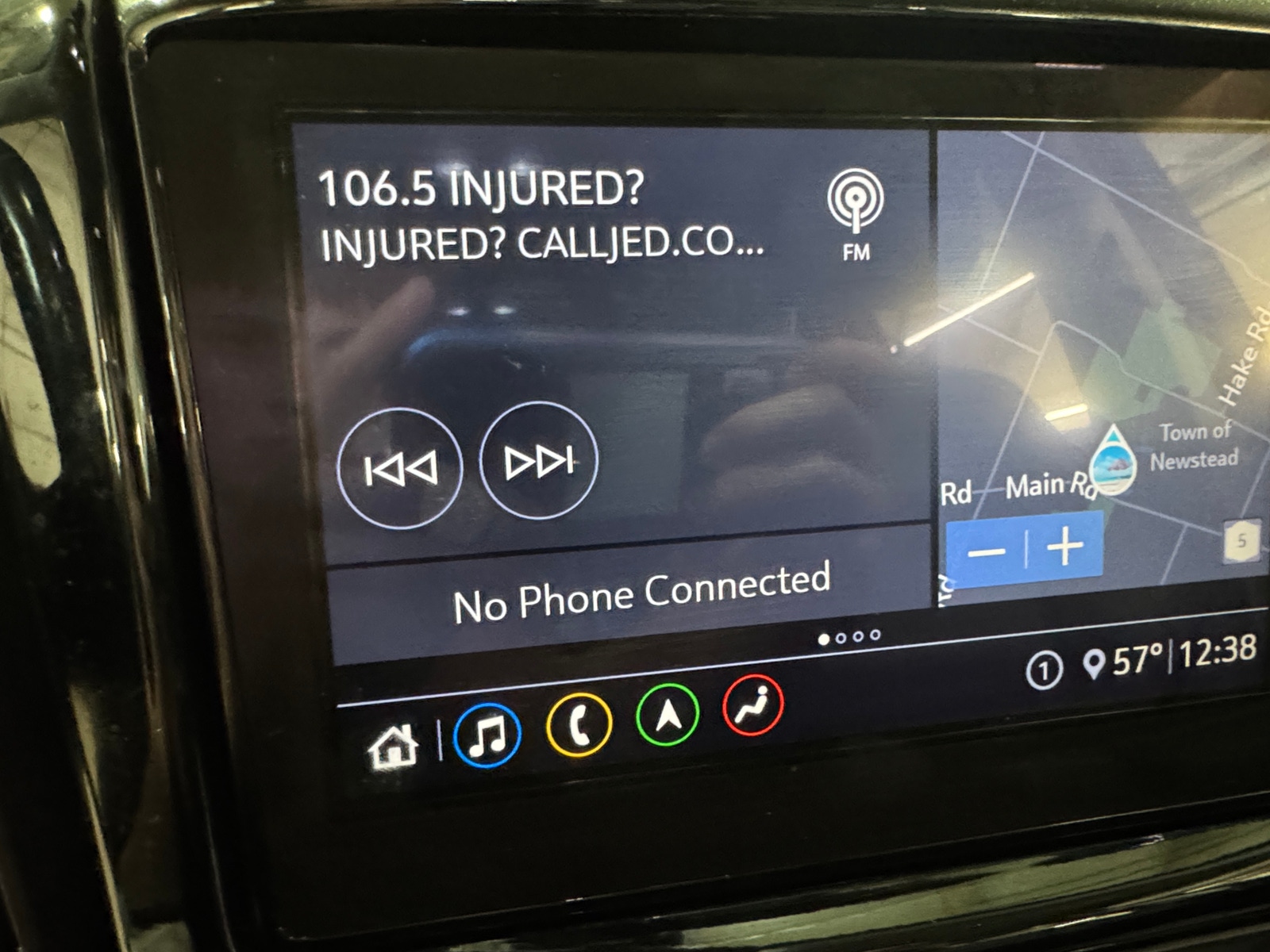 Thumbnail: 2020 Chevrolet Traverse - 3