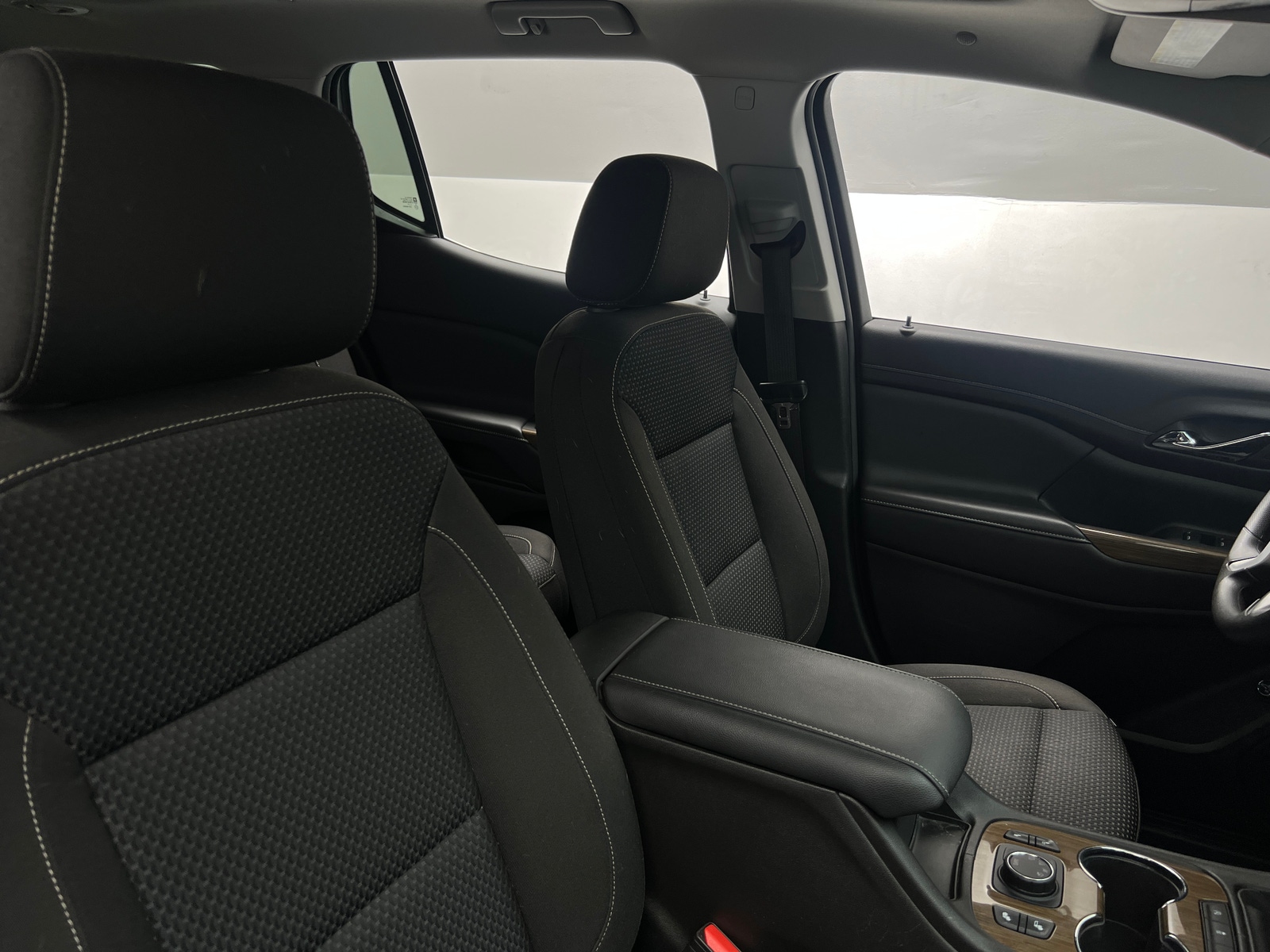 Thumbnail: 2023 GMC Acadia - 2