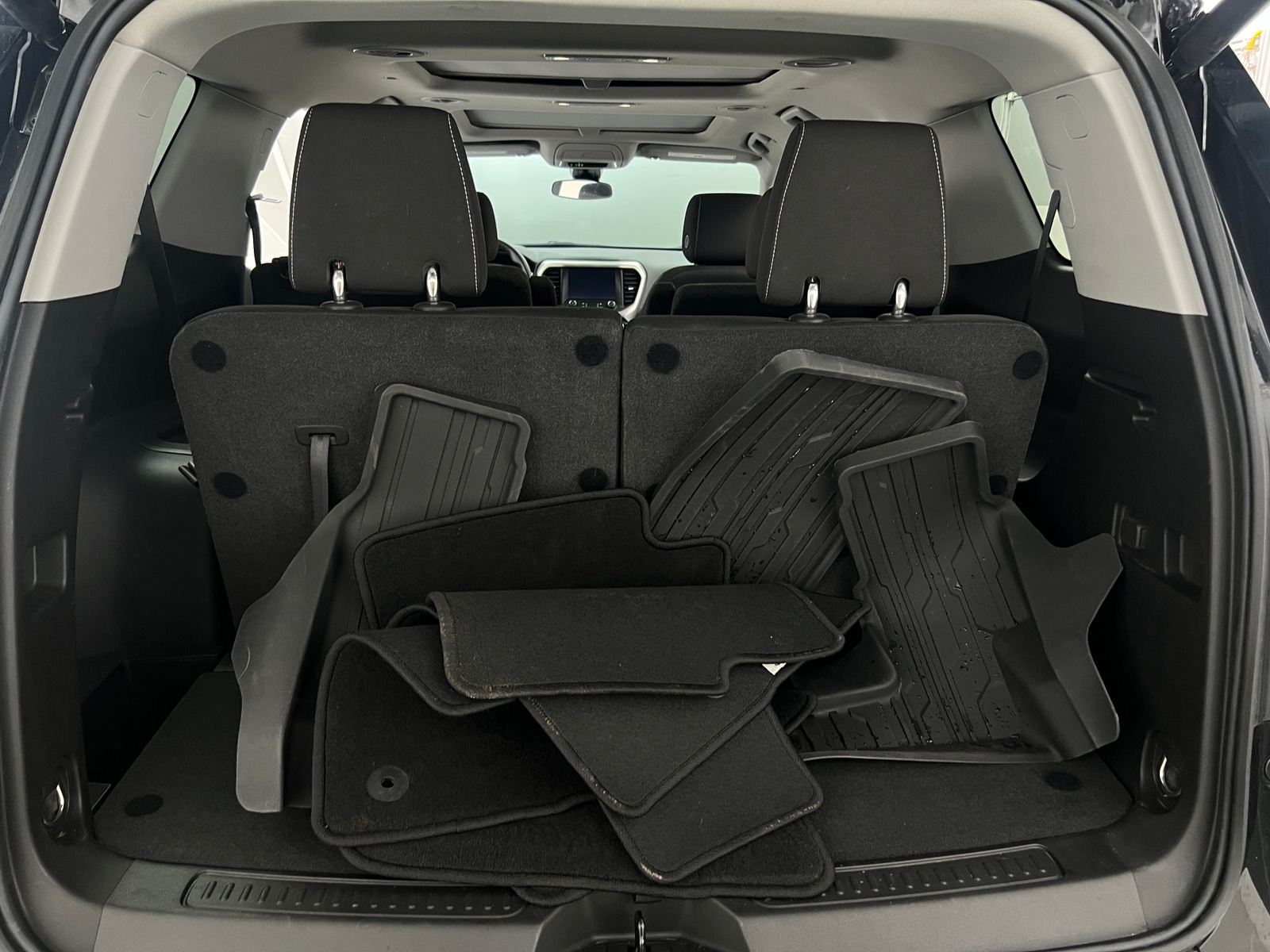 Thumbnail: 2023 GMC Acadia - 7