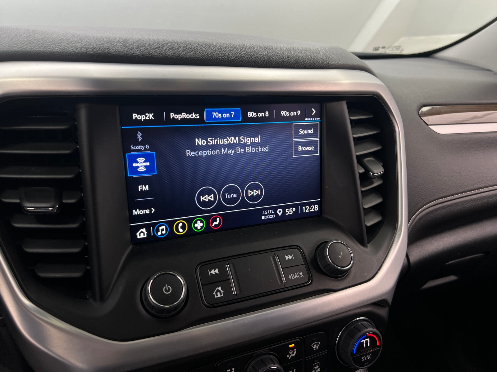 Thumbnail: 2023 GMC Acadia - 4