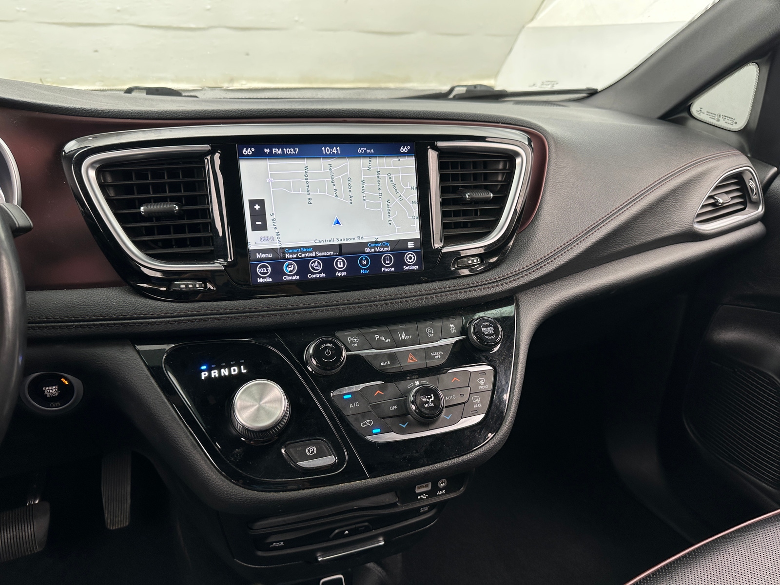 Thumbnail: 2020 Chrysler Pacifica - 3