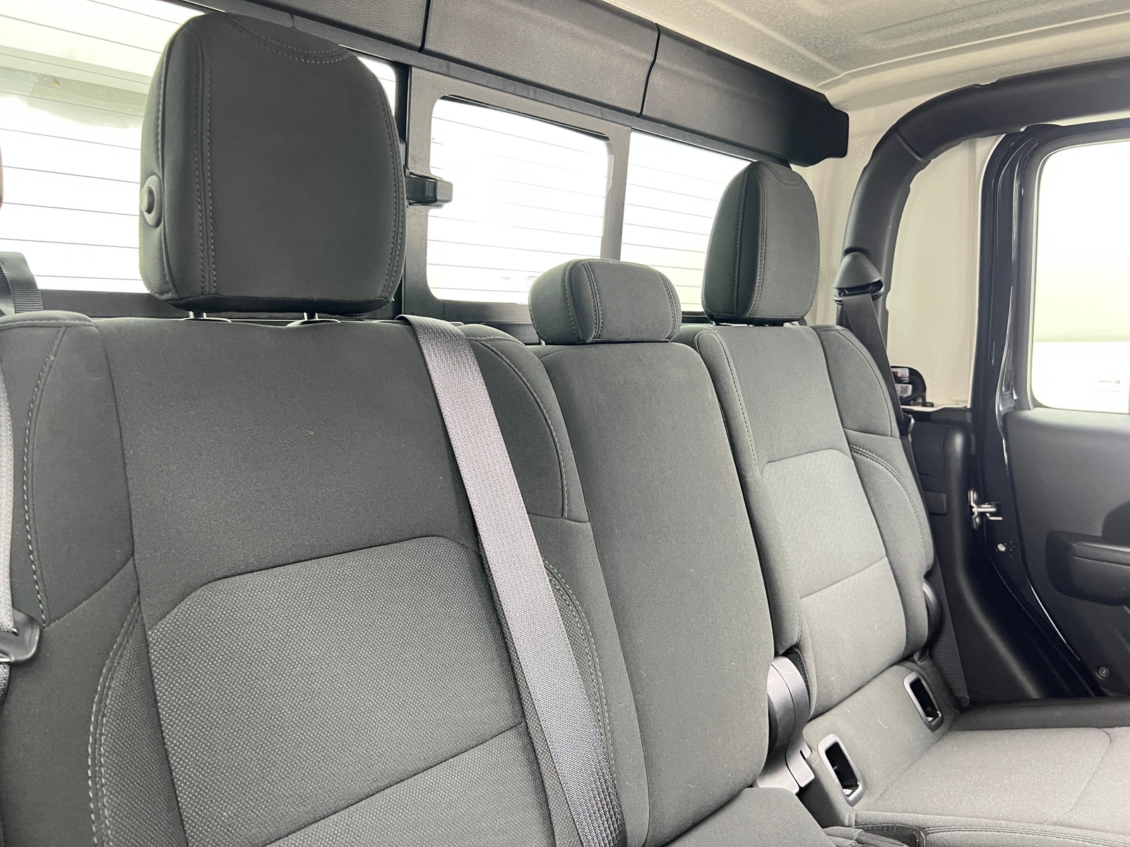 Thumbnail: 2021 Jeep Gladiator - 6