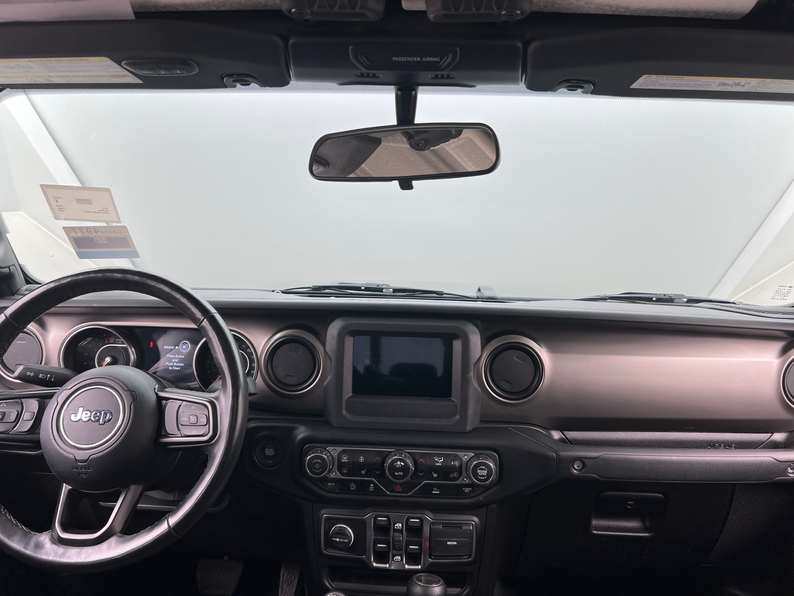 Thumbnail: 2021 Jeep Gladiator - 3