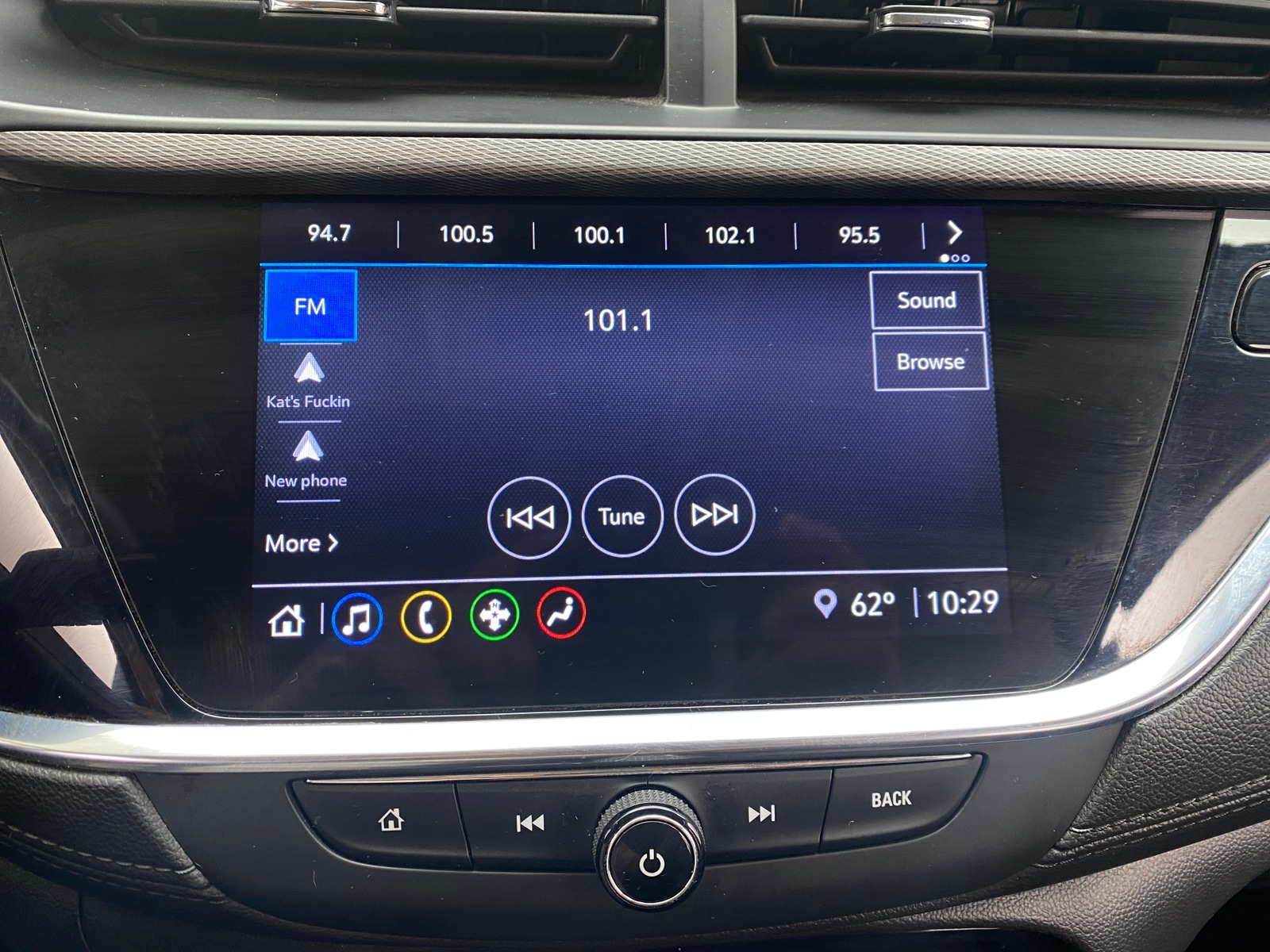 Thumbnail: 2022 Buick Encore GX - 3