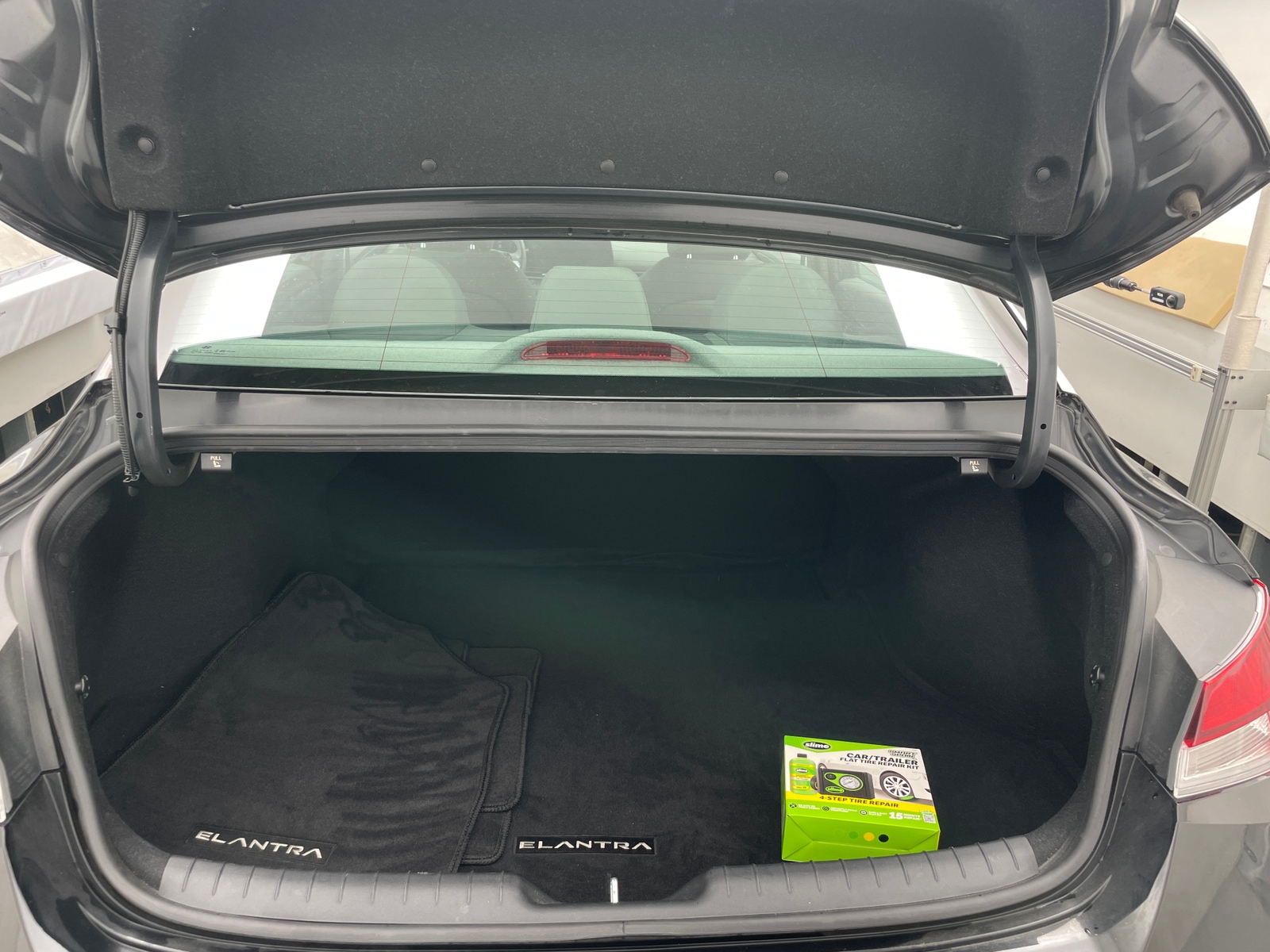 Thumbnail: 2023 Hyundai Elantra - 7