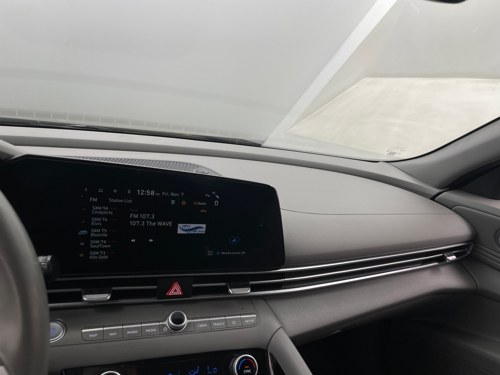 Thumbnail: 2023 Hyundai Elantra - 4