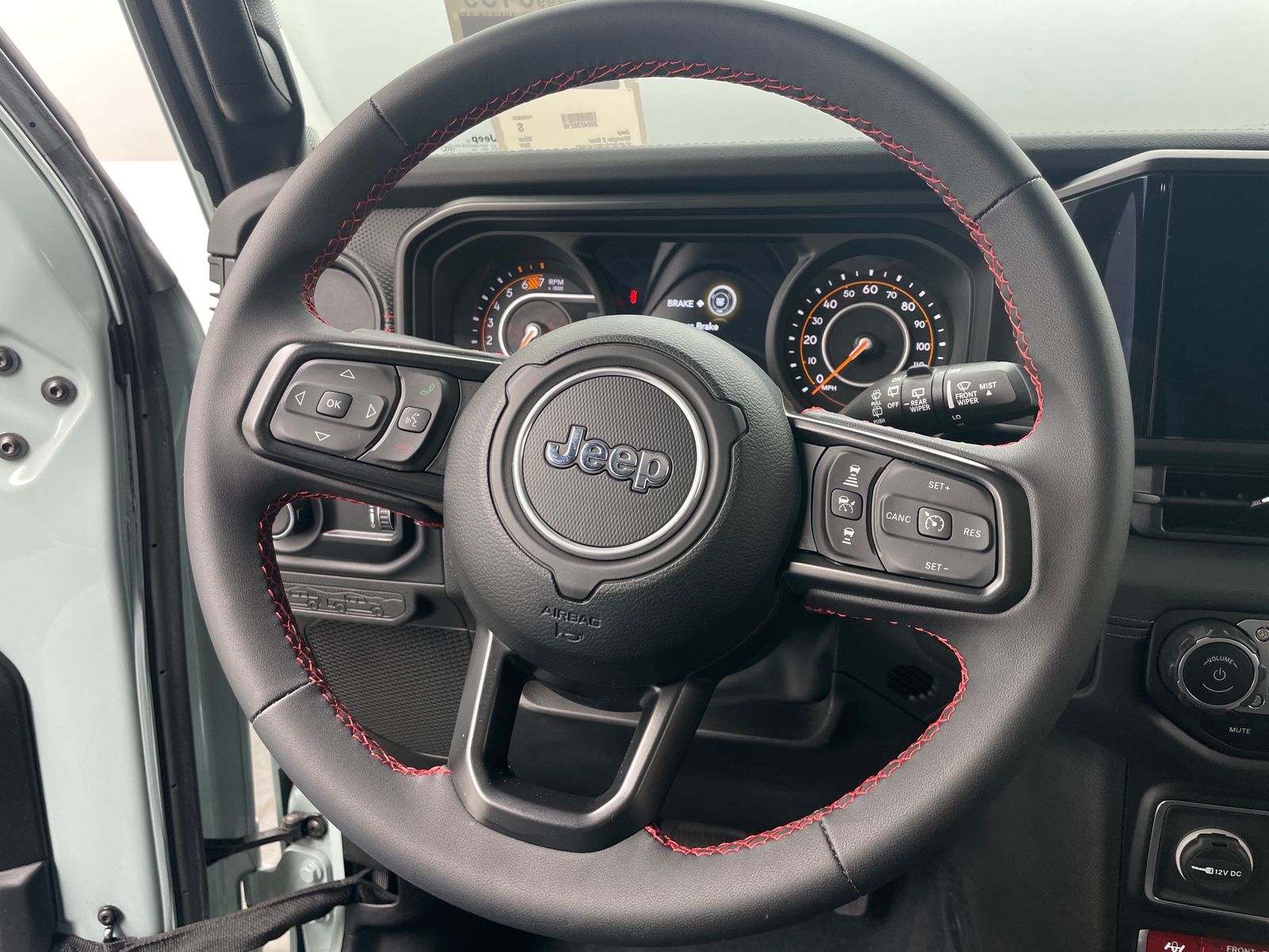 Thumbnail: 2024 Jeep Wrangler - 5