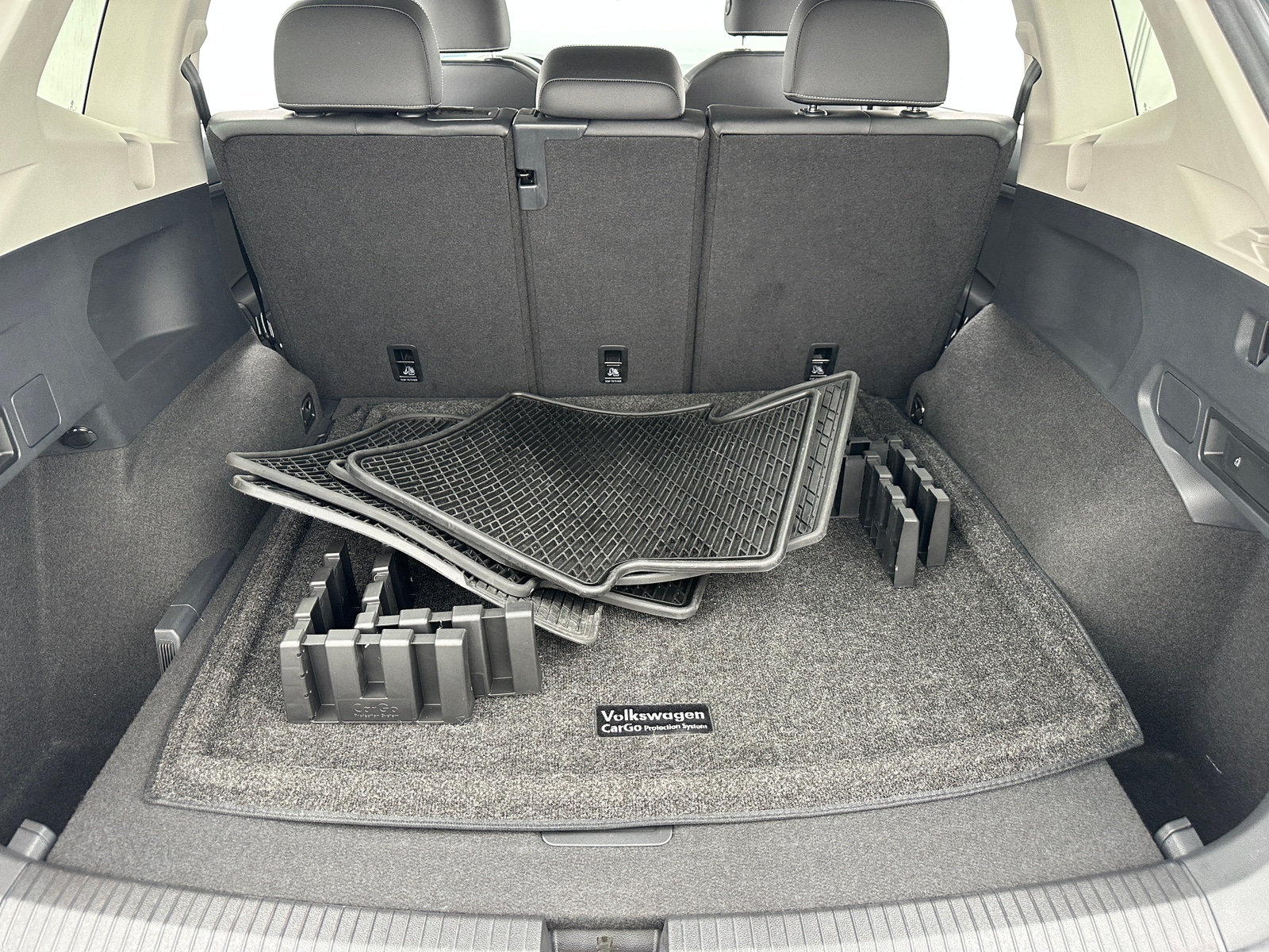 Thumbnail: 2021 Volkswagen Tiguan - 6