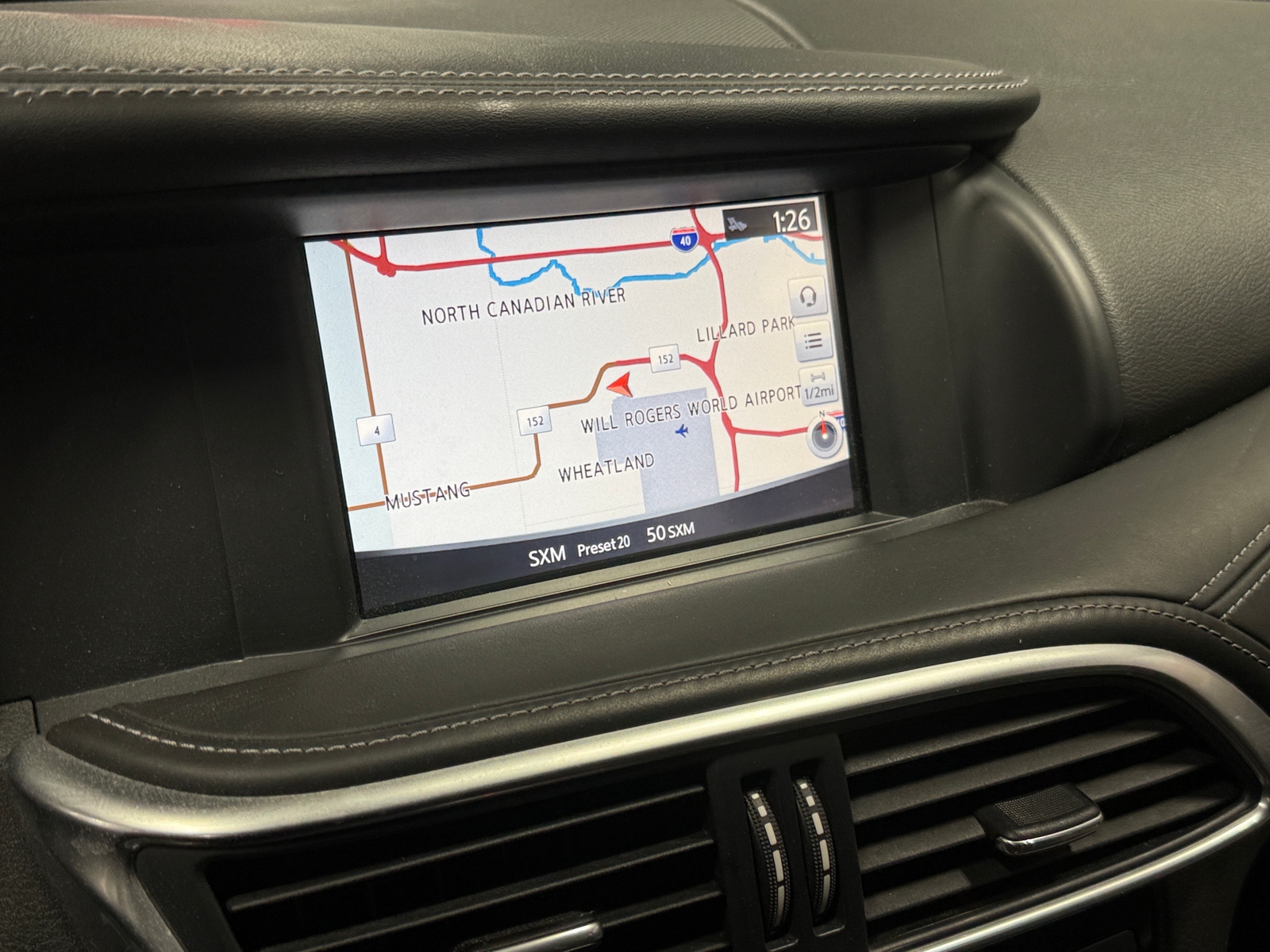 Thumbnail: 2017 INFINITI QX30 - 3