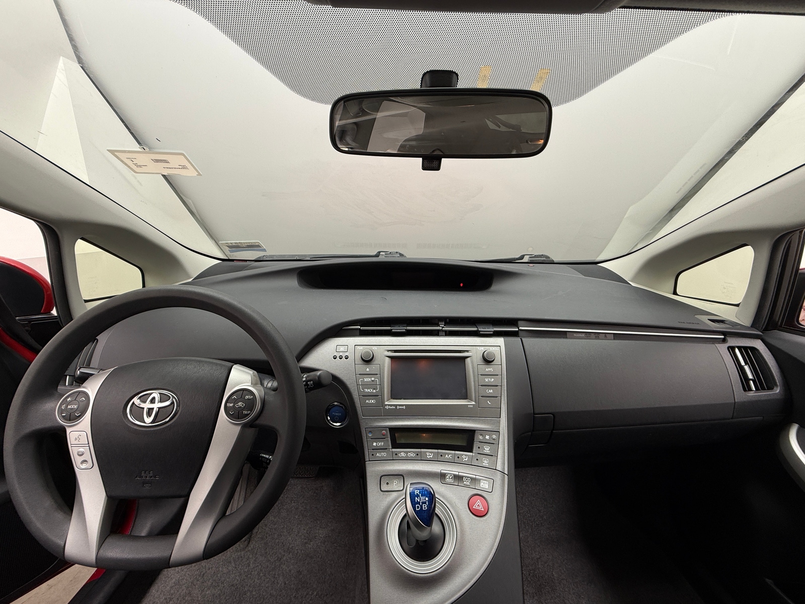Thumbnail: 2015 Toyota Prius - 3