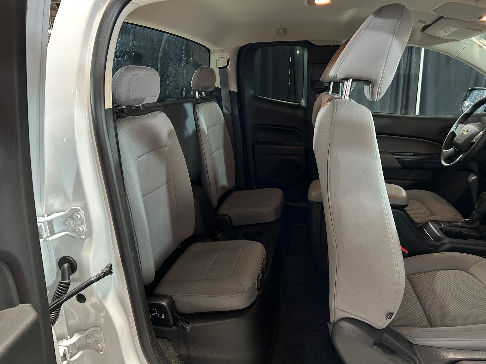 Thumbnail: 2017 Chevrolet Colorado - 6