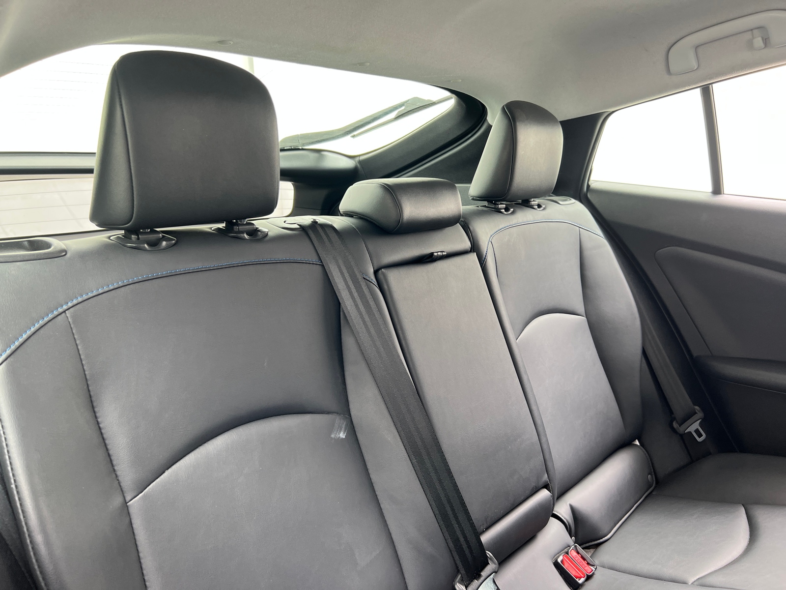 Thumbnail: 2018 Toyota Prius - 6