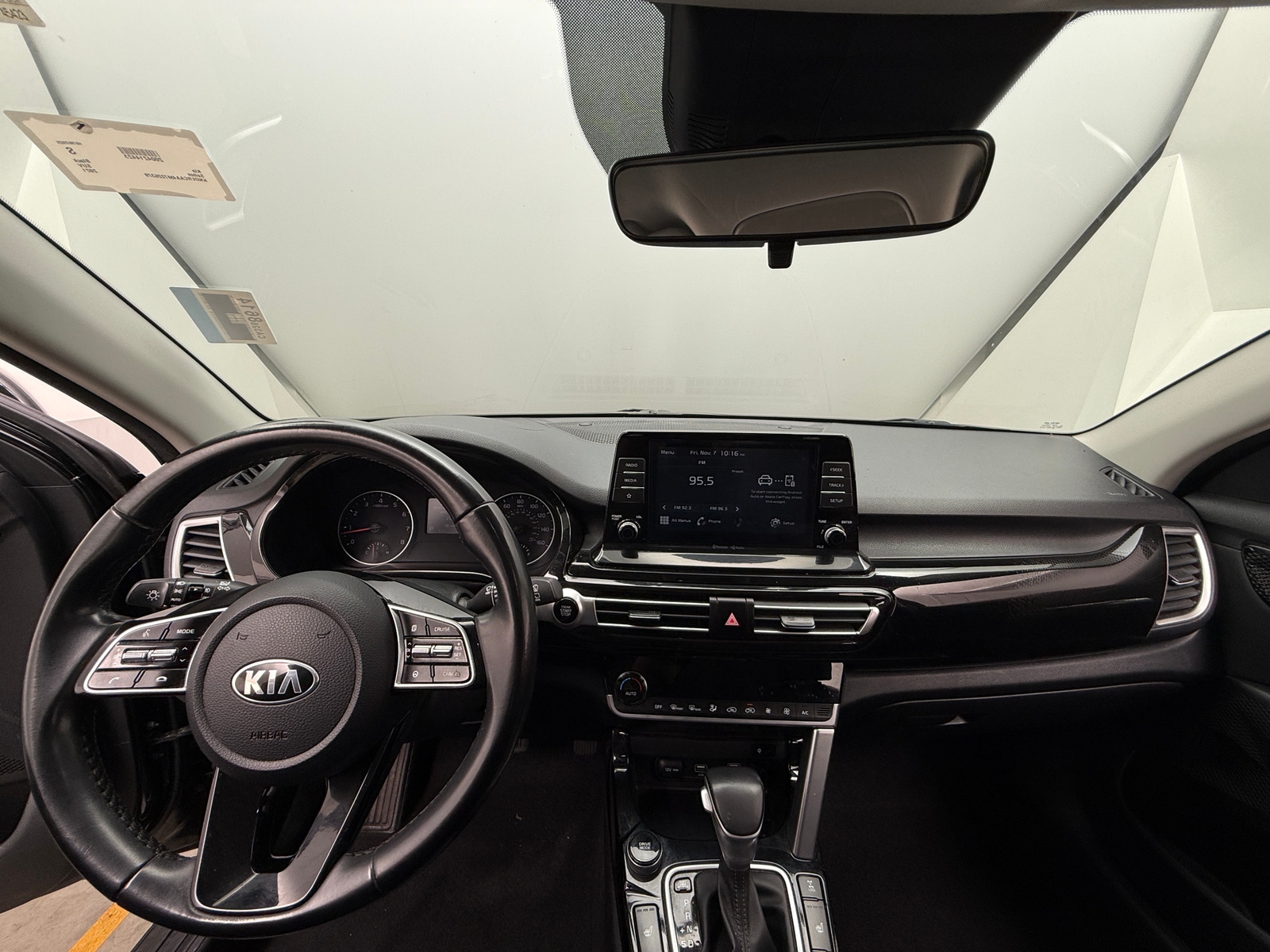 Thumbnail: 2021 Kia Seltos - 2