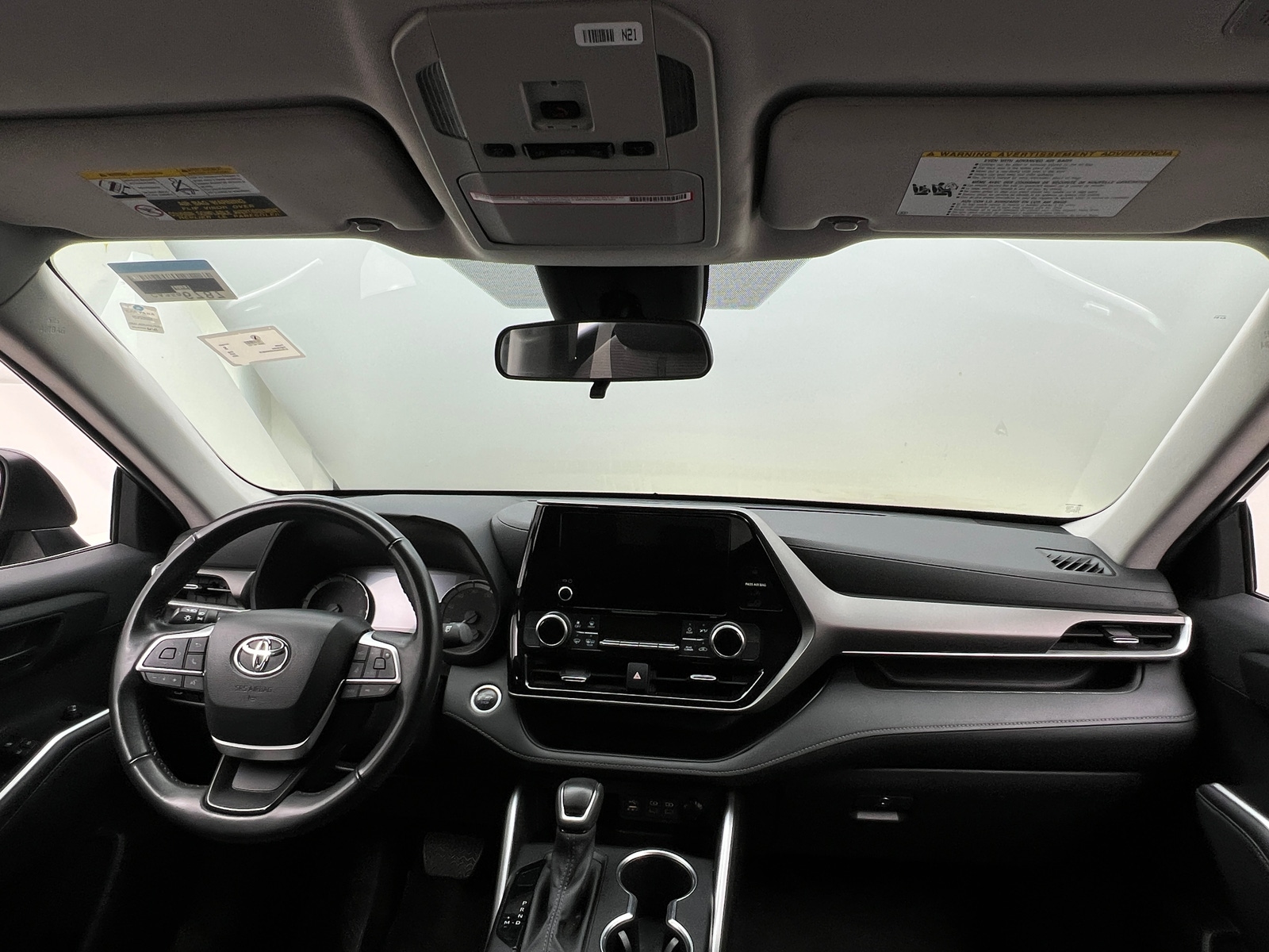 Thumbnail: 2024 Toyota Highlander - 3