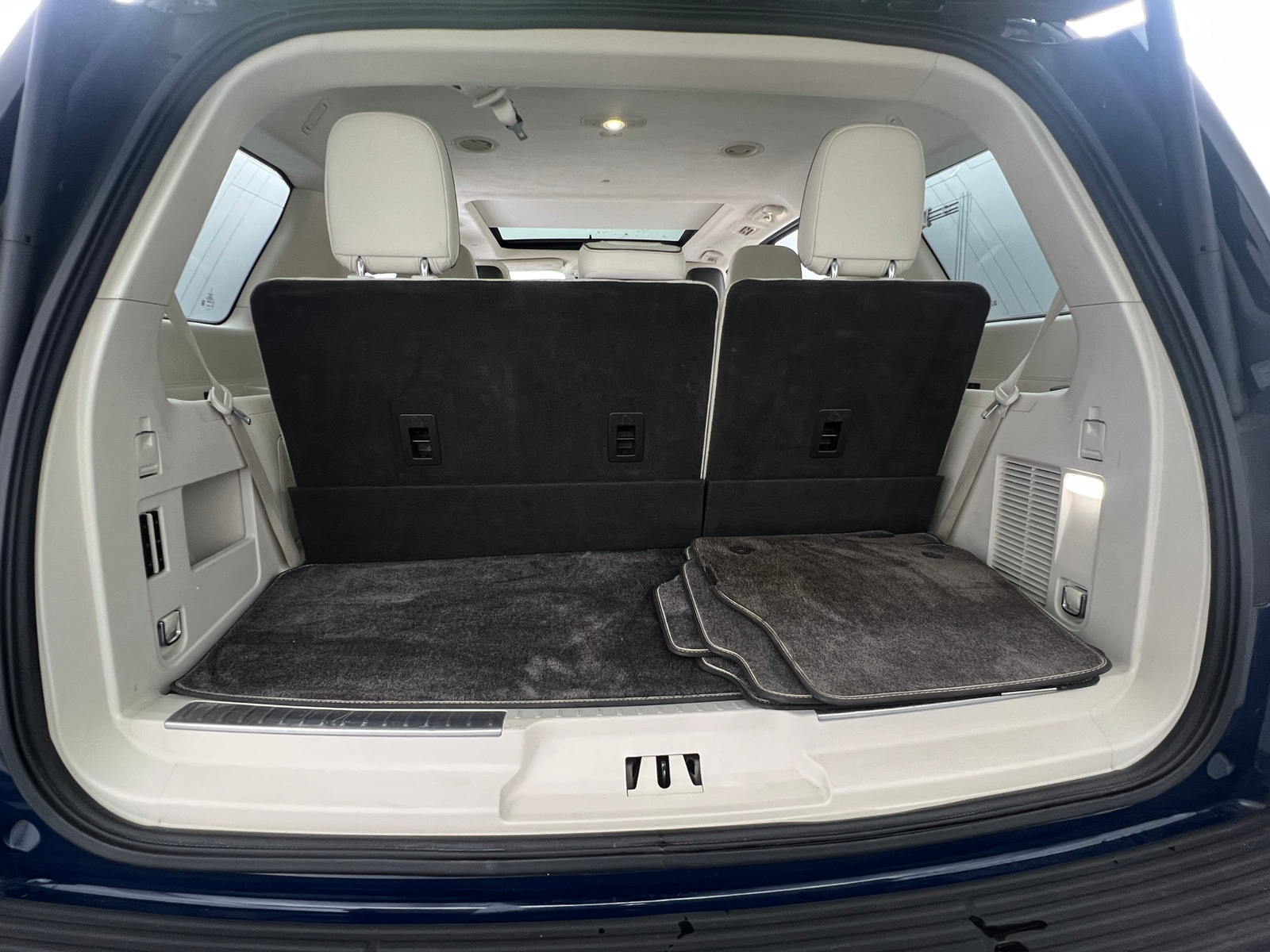 Thumbnail: 2019 Lincoln Navigator - 6