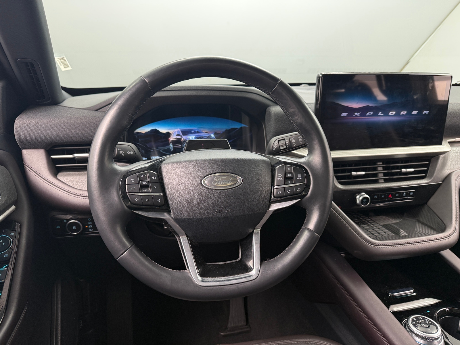 Thumbnail: 2025 Ford Explorer - 4