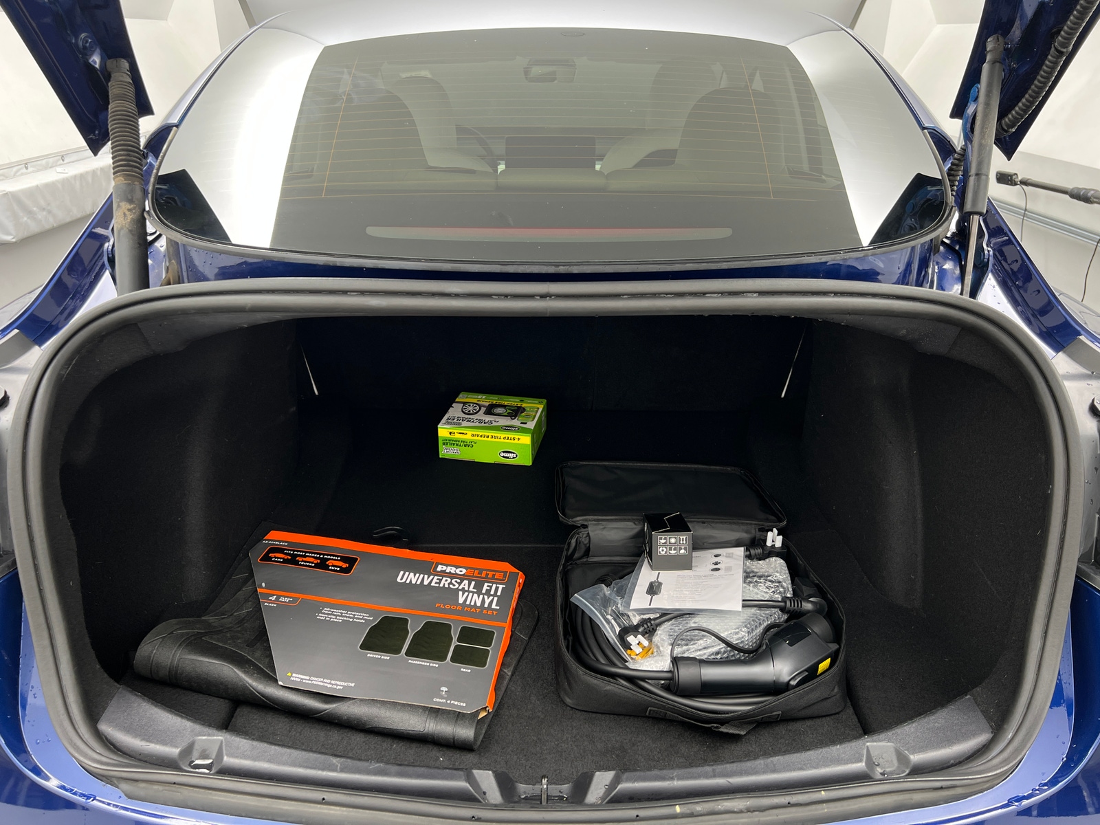 Thumbnail: 2022 Tesla Model 3 - 6