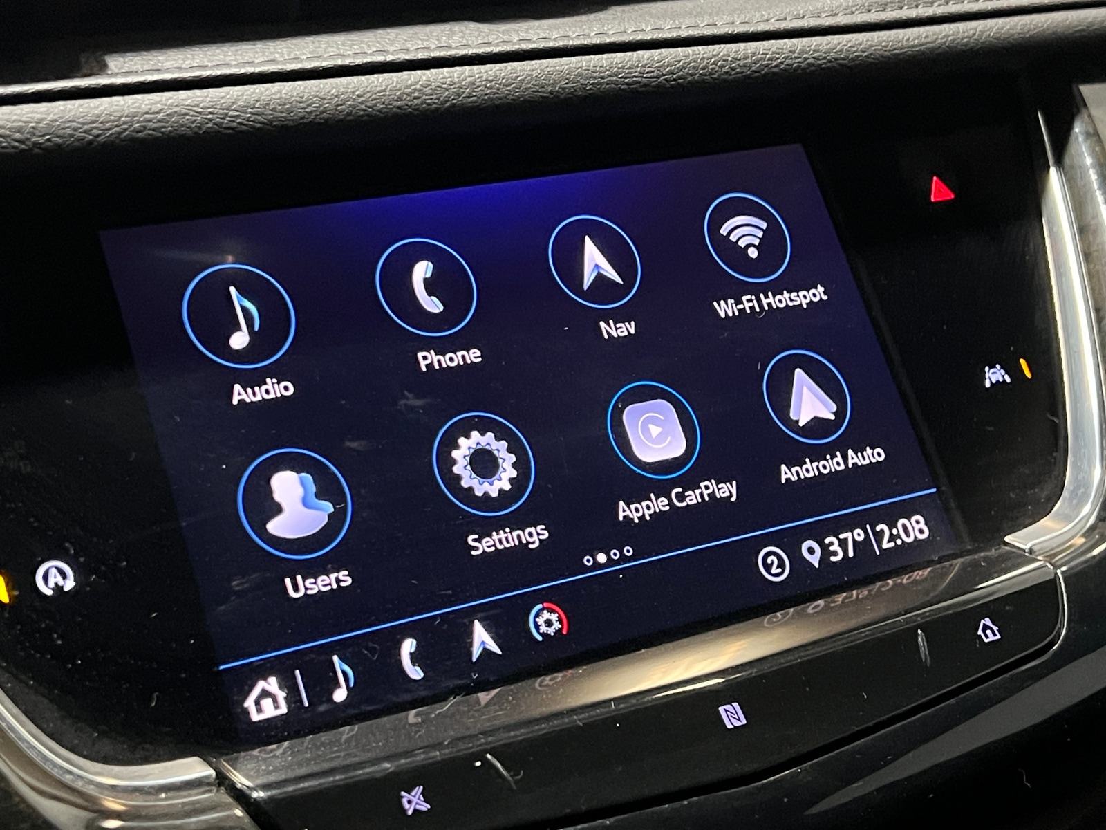 Thumbnail: 2020 Cadillac XT6 - 3