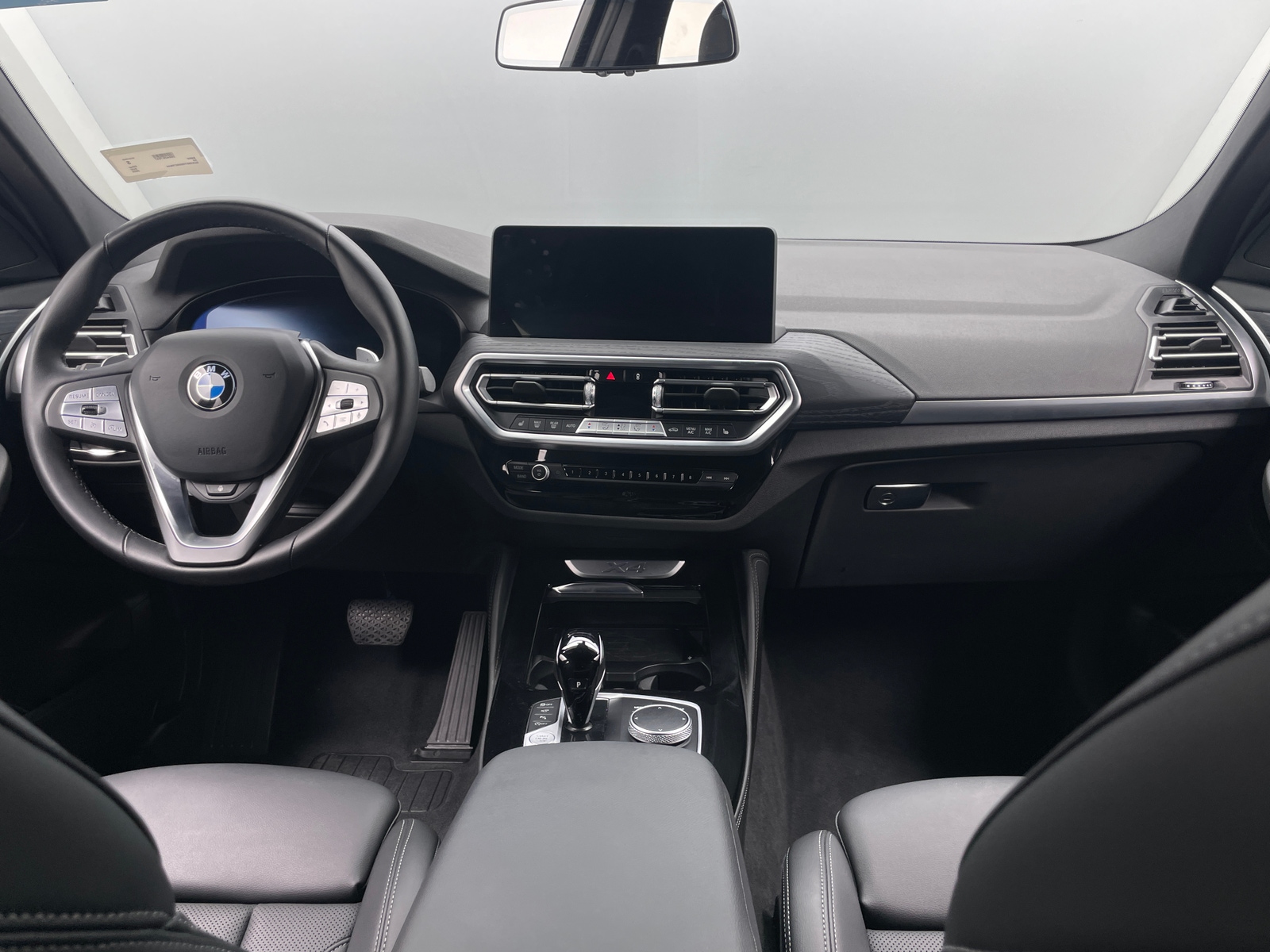 Thumbnail: 2025 BMW X4 - 2