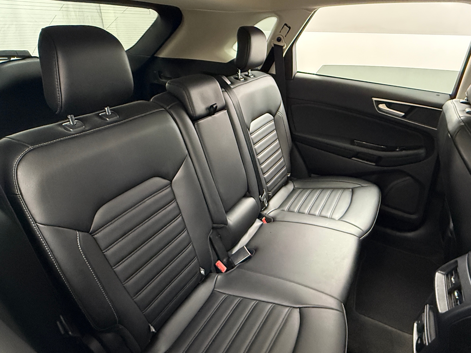 Thumbnail: 2019 Ford Edge - 6