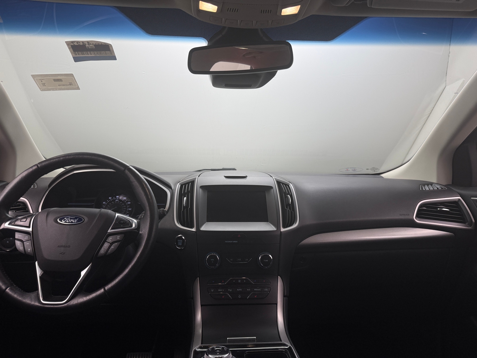 Thumbnail: 2019 Ford Edge - 3